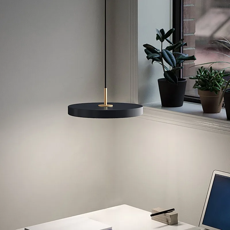 Modern Minimalist Disc Pendant Lights LED Study Bedroom Bedside Living Room Restaurant Bar Counter Office Designer Hanging Lamps
Modern Minimalist Disc Pendant Lights LED Study Bedroom Bedside Living Room Restaurant Bar Counter Office Designer Hanging Lamps