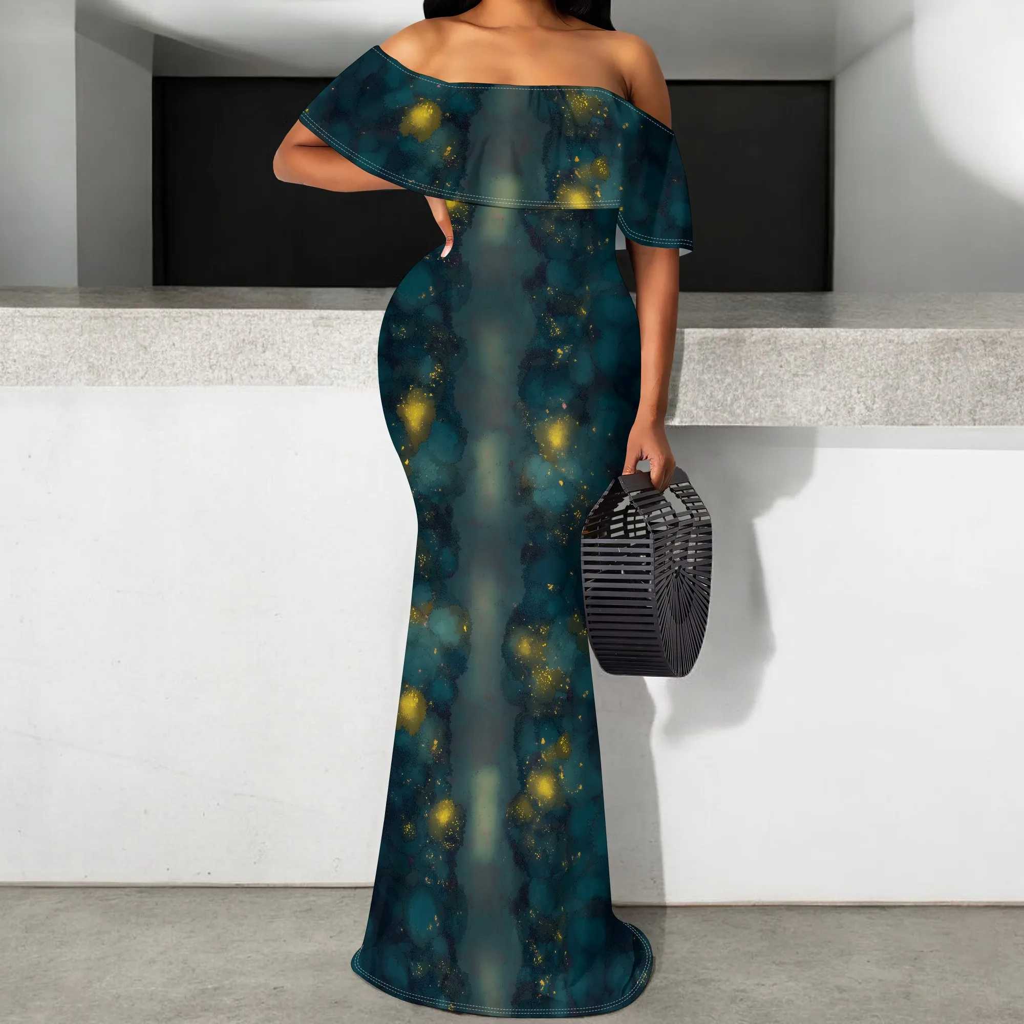 Afrocentric Off-Shoulder Galaxy Print Maxi Dress Plus Size Women's S-3XL for Evening Party or Special Occasion
Afrocentric Off-Shoulder Galaxy Print Maxi Dress Plus Size Women's S-3XL for Evening Party or Special Occasion