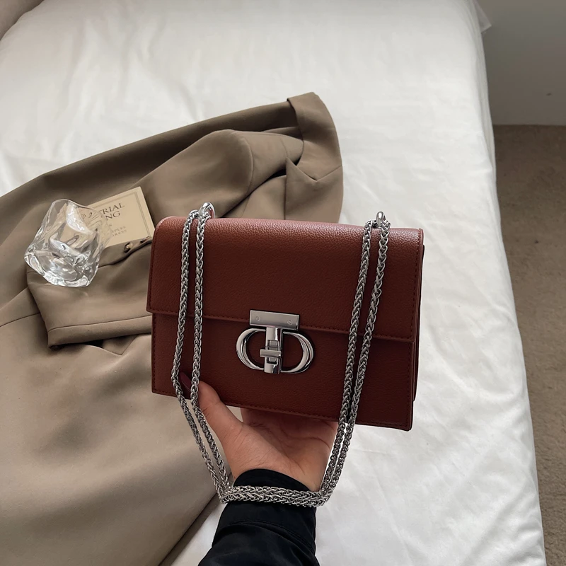 Luxury Brand Messenger Bag Leather Crossbody Women's, Shoulder Strap Famous Designer Elegant Handbag
Luxury Brand Messenger Bag Leather Crossbody Women's, Shoulder Strap Famous Designer Elegant Handbag