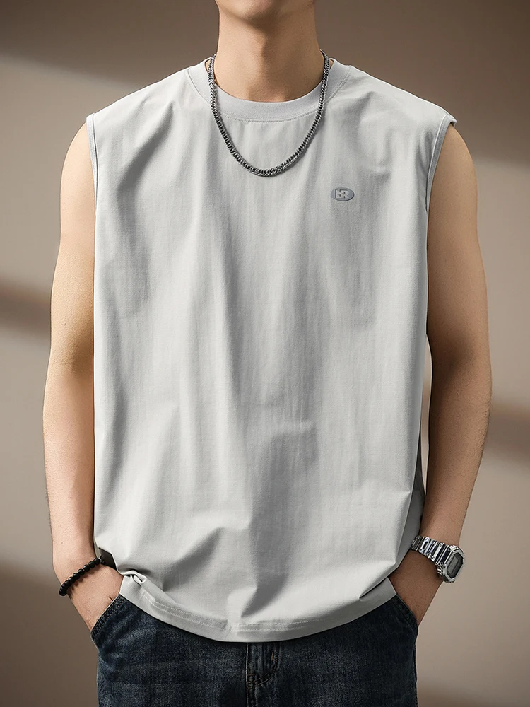 Мужская летняя тонкая свободная спортивная майка из дышащего ледяного шелка для активного отдыха, быстросохнущая, влагоотводящая
Мужская летняя тонкая свободная спортивная майка из дышащего ледяного шелка для активного отдыха, быстросохнущая, влагоотводящая