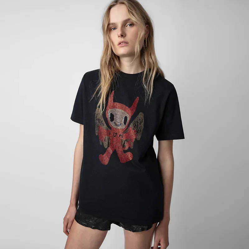 2024 Early Spring New French Minority Front Doll Hot Drill Back Letter Print Black Women's Short-sleeved T-shirt
2024 Early Spring New French Minority Front Doll Hot Drill Back Letter Print Black Women's Short-sleeved T-shirt
