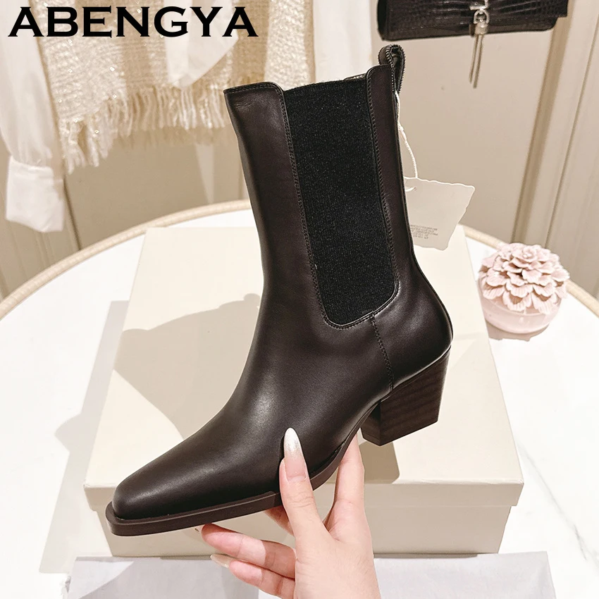 Ботильоны из натуральной кожи на массивном каблуке, женские эластичные короткие ботинки «Челси», женские зимние модные мотоциклетные ботинки
Ботильоны из натуральной кожи на массивном каблуке, женские эластичные короткие ботинки «Челси», женские зимние модные мотоциклетные ботинки