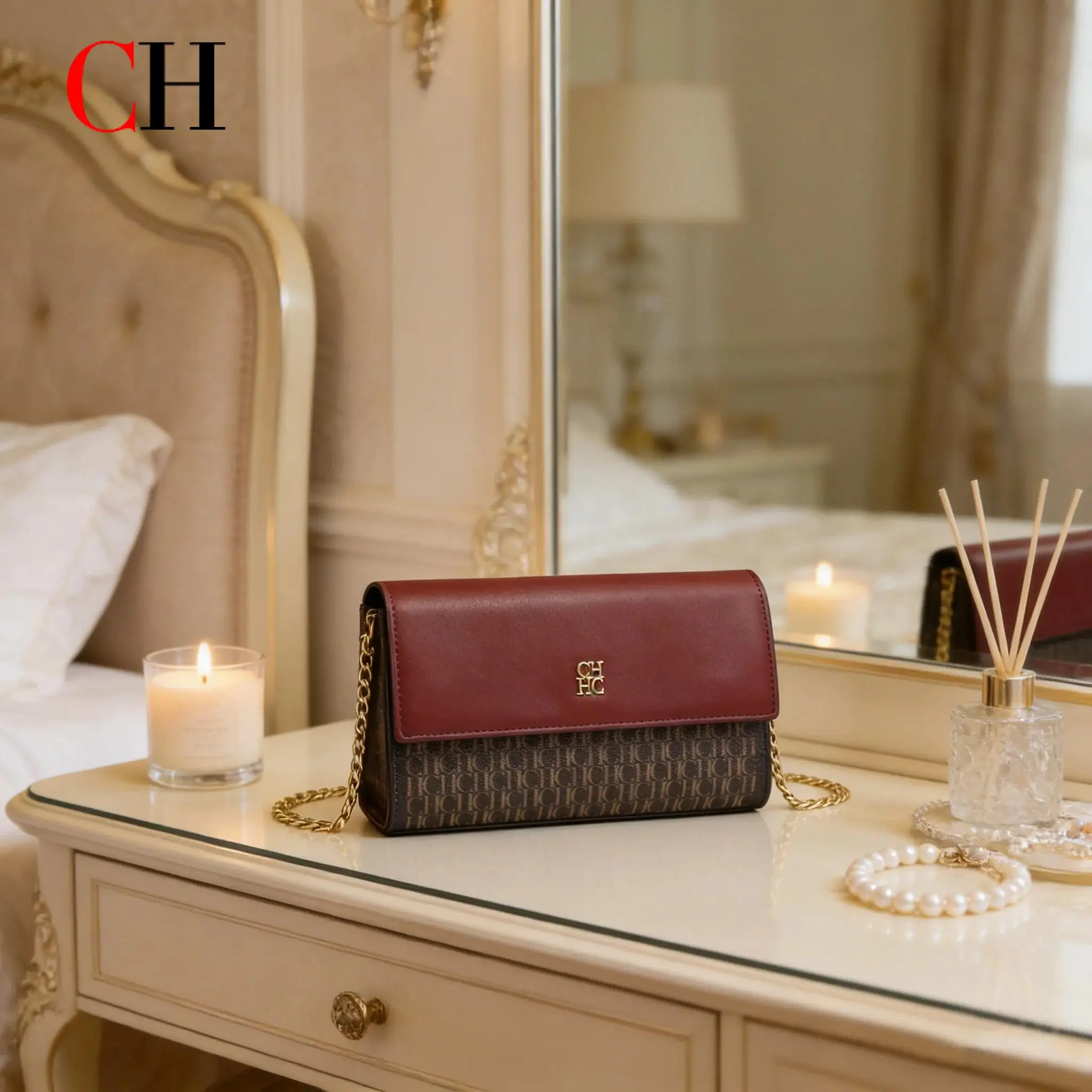 CH 2026 New Luxury Women's Envelope Bag PU Leather Monogram Crossbody Bag with Gold Chain Strap for Evening Party
CH 2026 New Luxury Women's Envelope Bag PU Leather Monogram Crossbody Bag with Gold Chain Strap for Evening Party