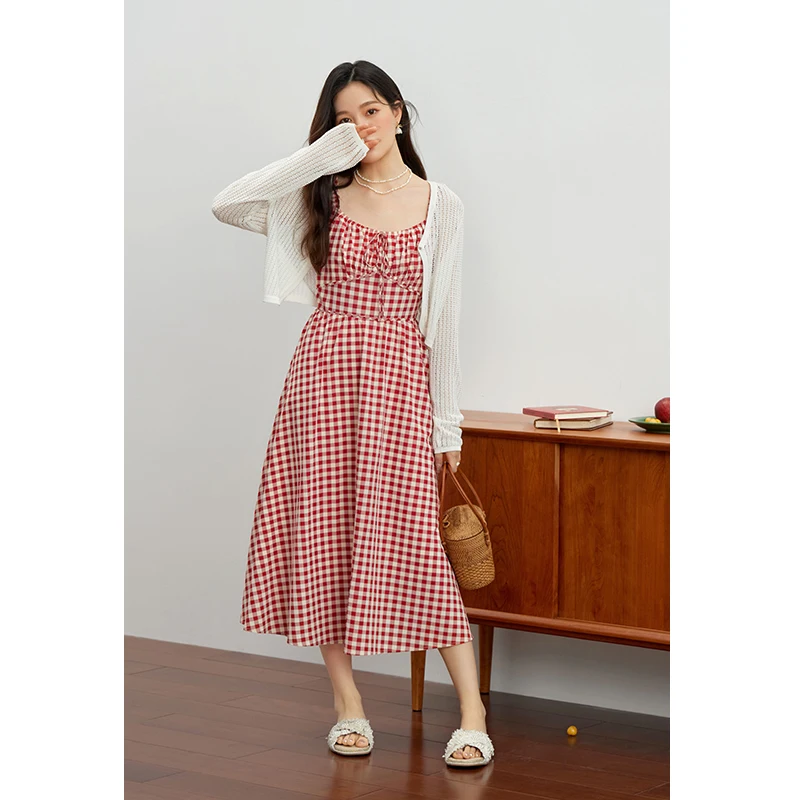 DUSHU Sweet Girl Holiday Style Strap Red Plaid Summer Dress for Women Retro Sense Suspender Mid-length Slim Thin Dress Female
DUSHU Sweet Girl Holiday Style Strap Red Plaid Summer Dress for Women Retro Sense Suspender Mid-length Slim Thin Dress Female