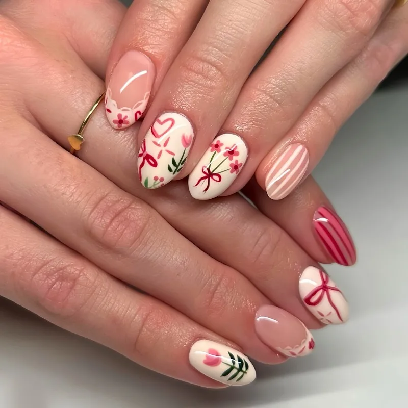 24Pcs False Nails Almond-Shaped with Red and White Stripes Hearts Flowers and Bows Press-On Nails Perfect As A Gift for Girls
24Pcs False Nails Almond-Shaped with Red and White Stripes Hearts Flowers and Bows Press-On Nails Perfect As A Gift for Girls