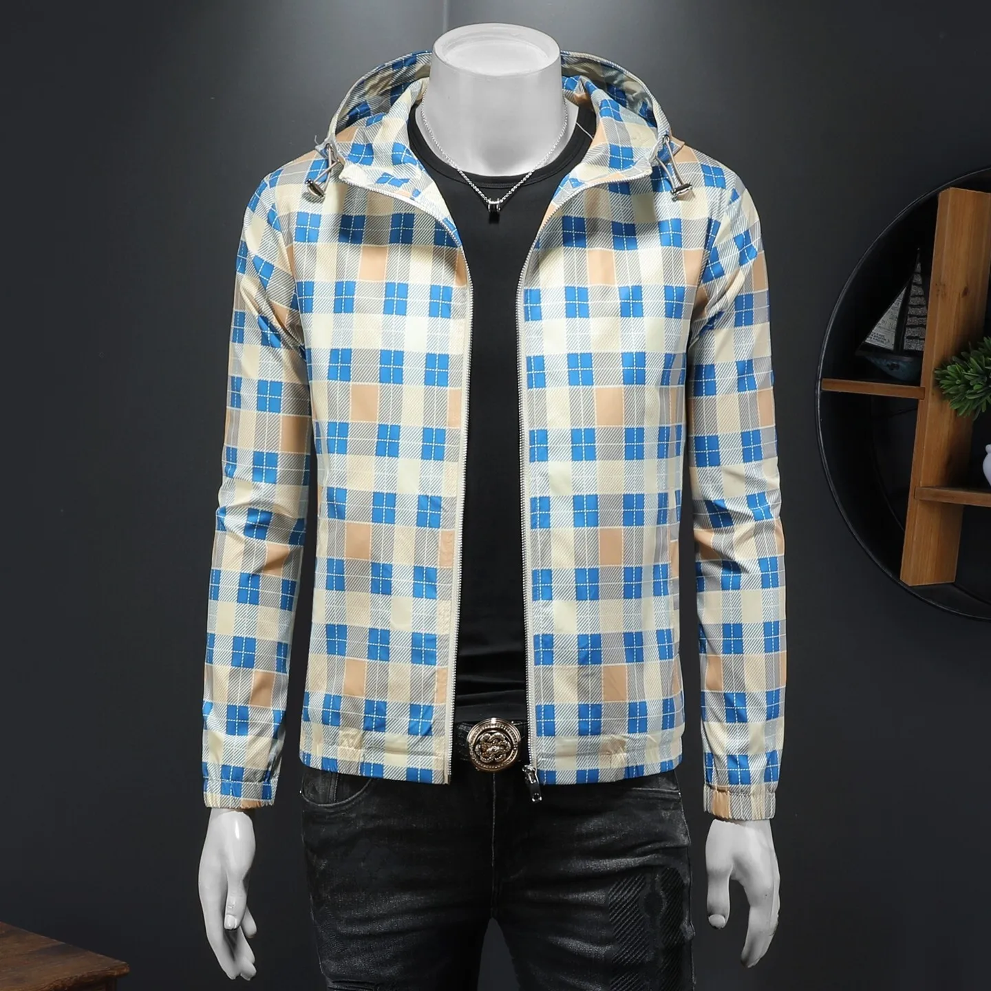 Men's Fashionable Plaid Hooded Jacket Spring Autumn High End Men's Outerwear Polyester Fiber Long Sleeve Zipper Closure
Men's Fashionable Plaid Hooded Jacket Spring Autumn High End Men's Outerwear Polyester Fiber Long Sleeve Zipper Closure