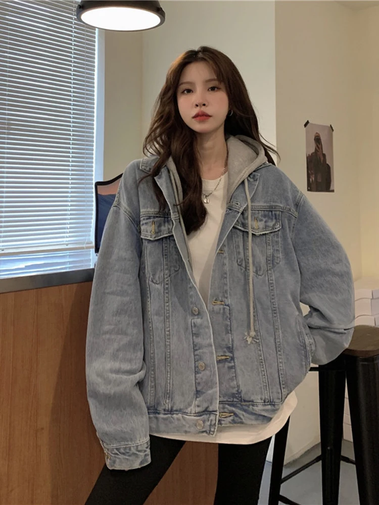 Spring New Women’s Oversized Denim Jacket Faux Two-Piece Hooded Design Trendy Washed Blue Casual Outerwear Coat For Woman
Spring New Women’s Oversized Denim Jacket Faux Two-Piece Hooded Design Trendy Washed Blue Casual Outerwear Coat For Woman