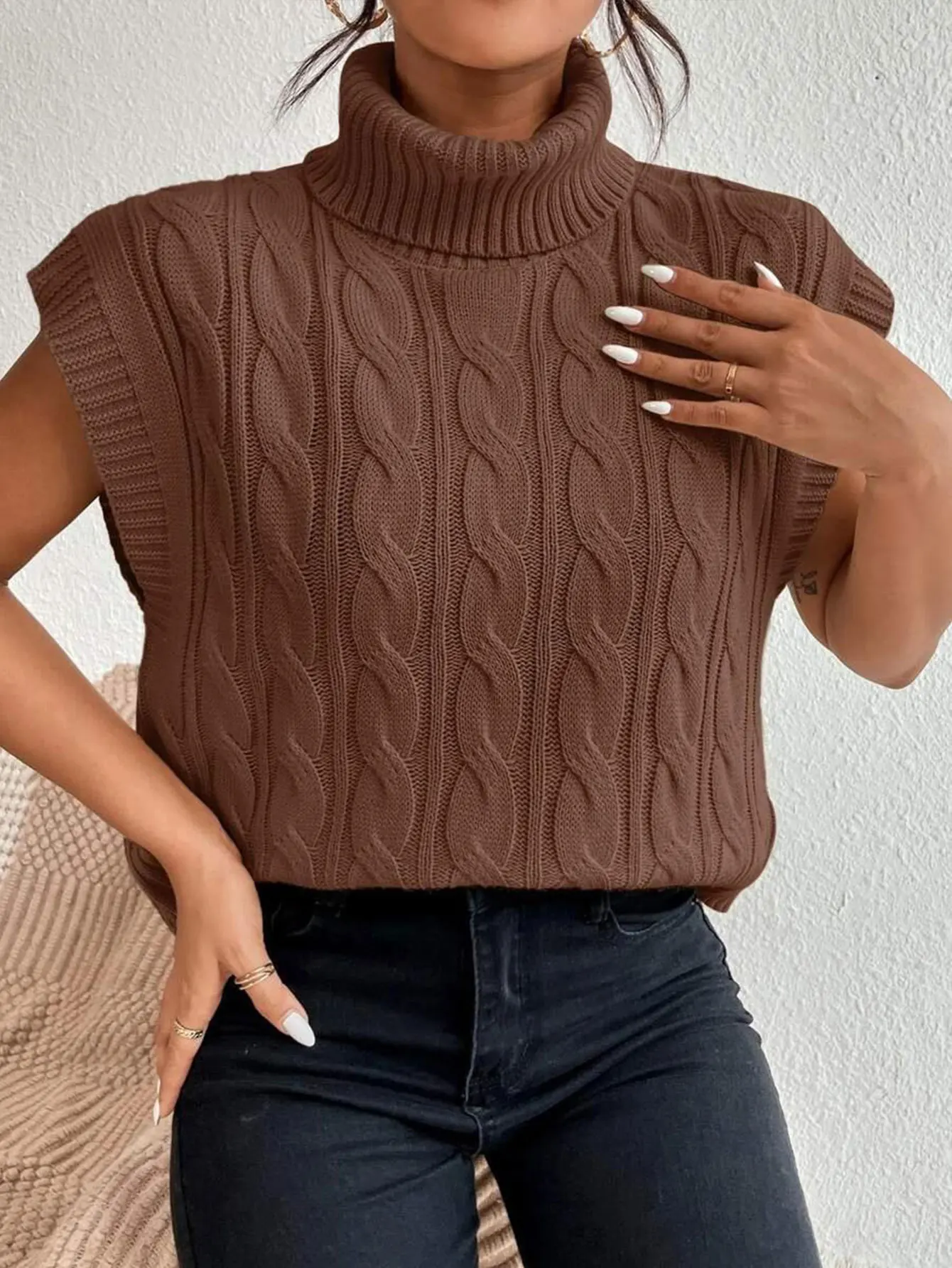 Женский осенний свитер с воротником и короткими рукавами, удобный однотонный повседневный топ, модная повседневная одежда для
Женский осенний свитер с воротником и короткими рукавами, удобный однотонный повседневный топ, модная повседневная одежда для