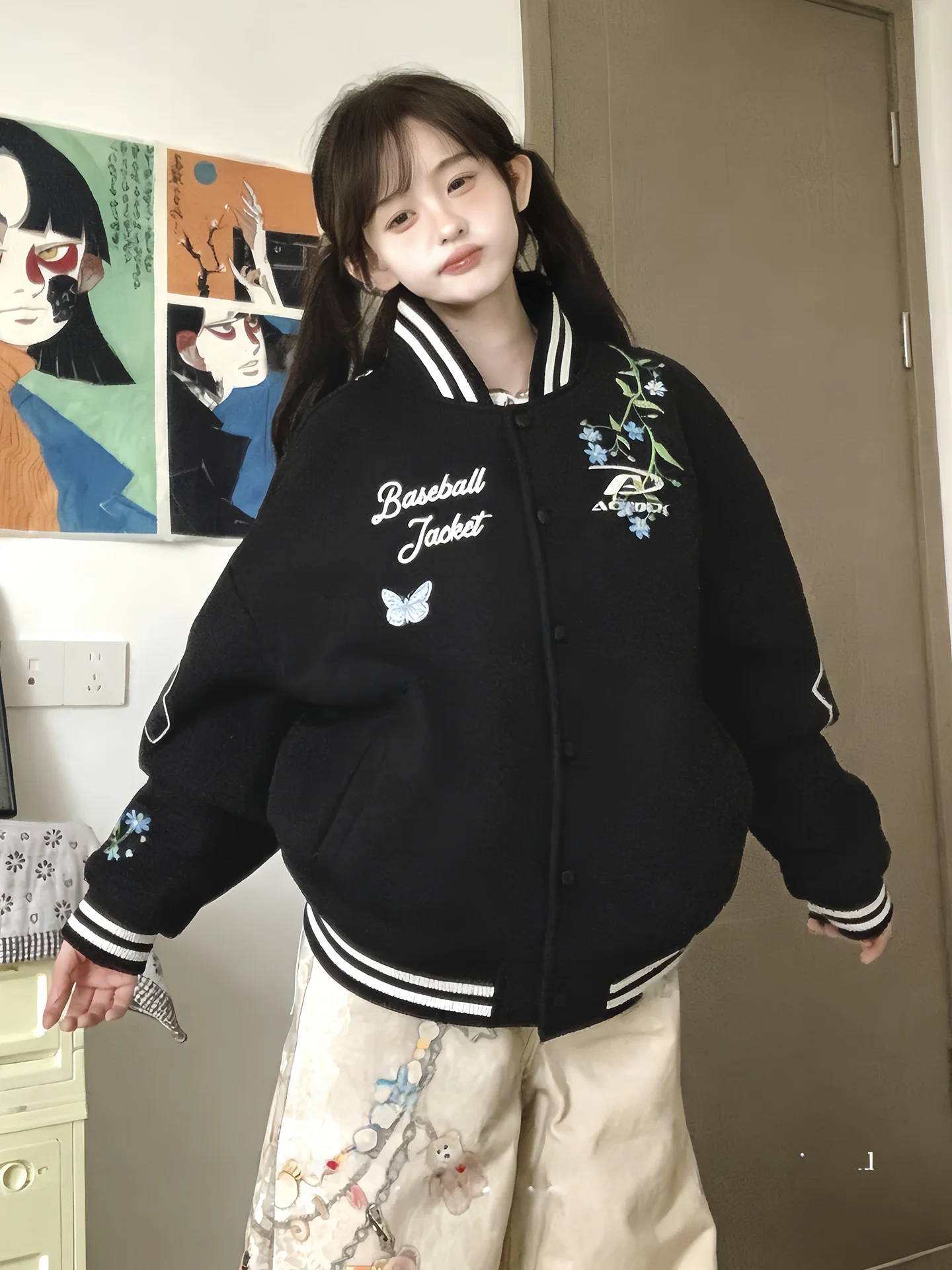 Retro American Sle Baseball Jaet Women's Spring Faion Floral Embroidery Casual Sports Top Loose Couple Jaet
Retro American Sle Baseball Jaet Women's Spring Faion Floral Embroidery Casual Sports Top Loose Couple Jaet