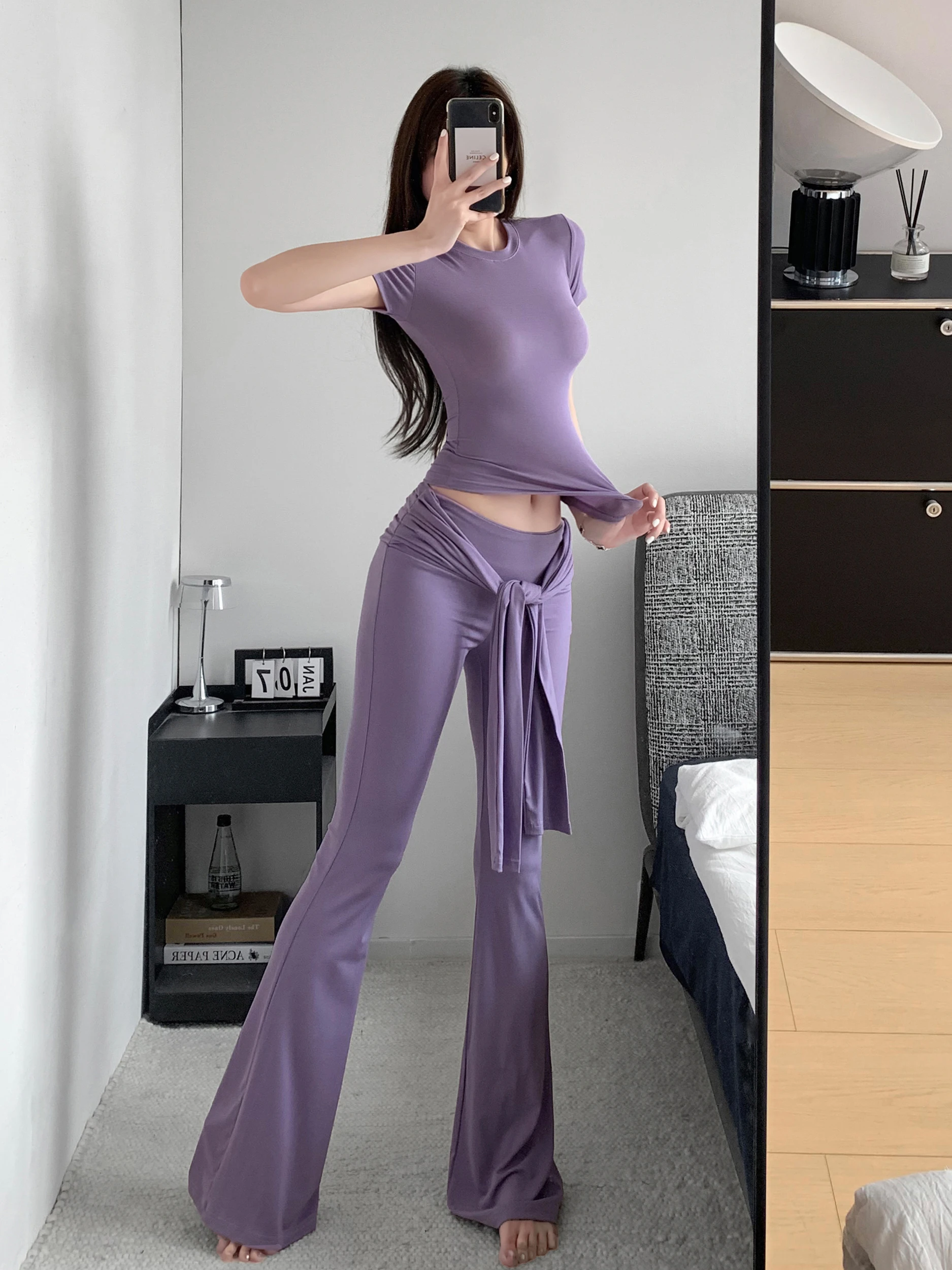Women's Essential Wear Short Sleeve T-Shirt Low Waist Wide Leg Pants Set Casual Comfortable Fashion Summer Outfit
Women's Essential Wear Short Sleeve T-Shirt Low Waist Wide Leg Pants Set Casual Comfortable Fashion Summer Outfit