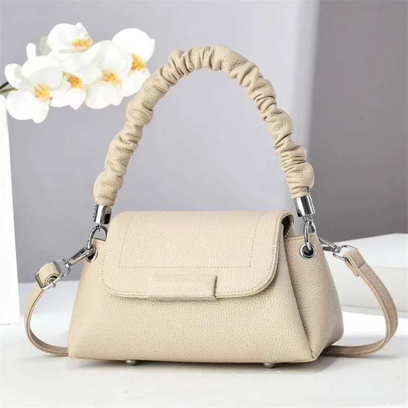 Classic Elegant Leather Diaper Bag Designer Paris Unique Leisure Business Stylish Clutch Mini Crossbody Purse
Classic Elegant Leather Diaper Bag Designer Paris Unique Leisure Business Stylish Clutch Mini Crossbody Purse