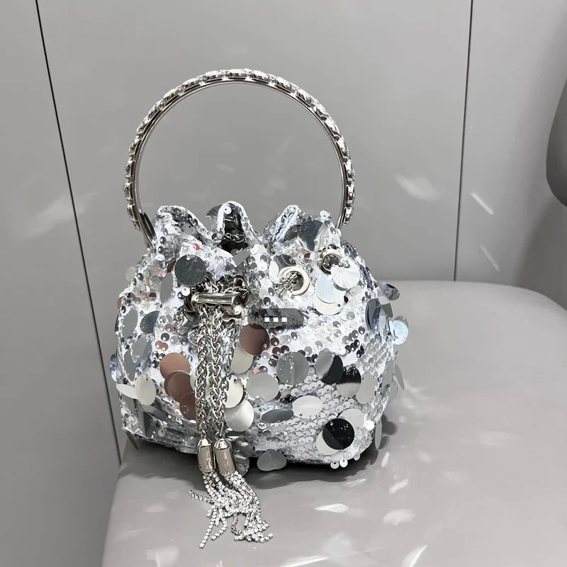 Luxury Designer Evening Clutch Purse Sequin Bucket Bag Shoulder Messenger Bag Wedding Banquet Purse Handbag
Luxury Designer Evening Clutch Purse Sequin Bucket Bag Shoulder Messenger Bag Wedding Banquet Purse Handbag