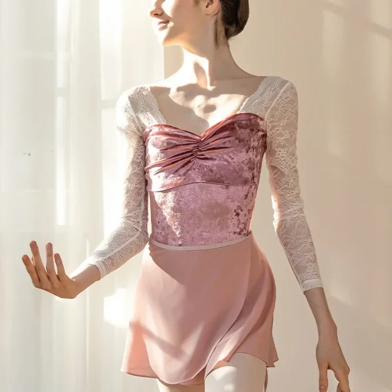 adult long sleeved white velvet ballet leotard elegent ballerina dance clothes gymnastic ballet dance leotards yoga jumpsuit
adult long sleeved white velvet ballet leotard elegent ballerina dance clothes gymnastic ballet dance leotards yoga jumpsuit