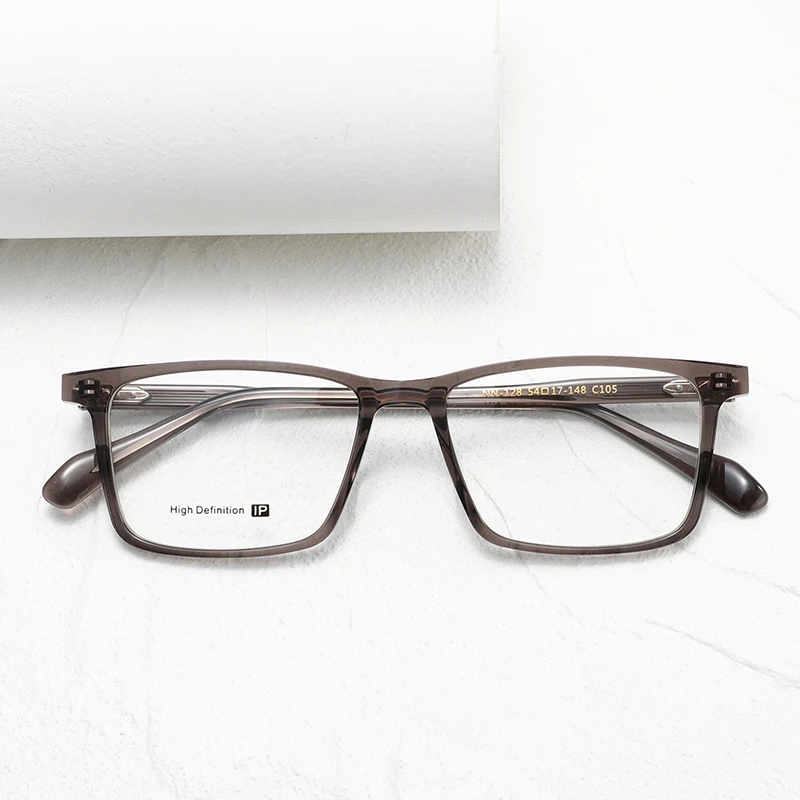 High quality ultra light business square frame Brown narrow frame commuter fashion retro classic large face student optical glas
High quality ultra light business square frame Brown narrow frame commuter fashion retro classic large face student optical glas