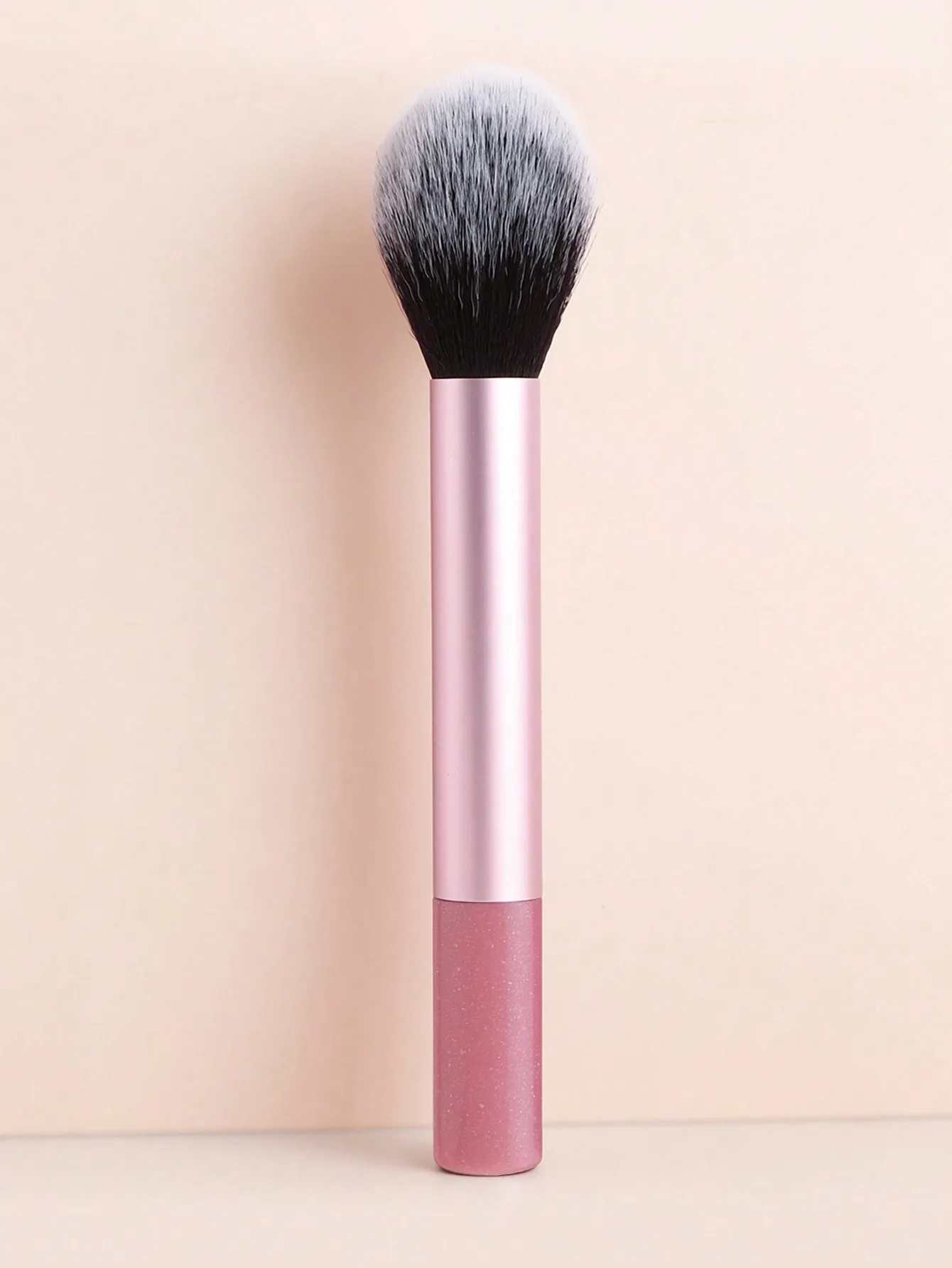 1pc Contour Brush, Premium Contour Blush Face Makeup Brush, Perfect For Cheek Forehead Jaw Nose Blending Deepening Contouring Polishing, Suitable For Powder Liquid Cream,Brush Set,Makeup Brush Kit,Make Up Brush Set,Make Up Set Complete,Makeup Brush Set,Co
1pc Contour Brush, Premium Contour Blush Face Makeup Brush, Perfect For Cheek Forehead Jaw Nose Blending Deepening Contouring Polishing, Suitable For Powder Liquid Cream,Brush Set,Makeup Brush Kit,Make Up Brush Set,Make Up Set Complete,Makeup Brush Set,Co