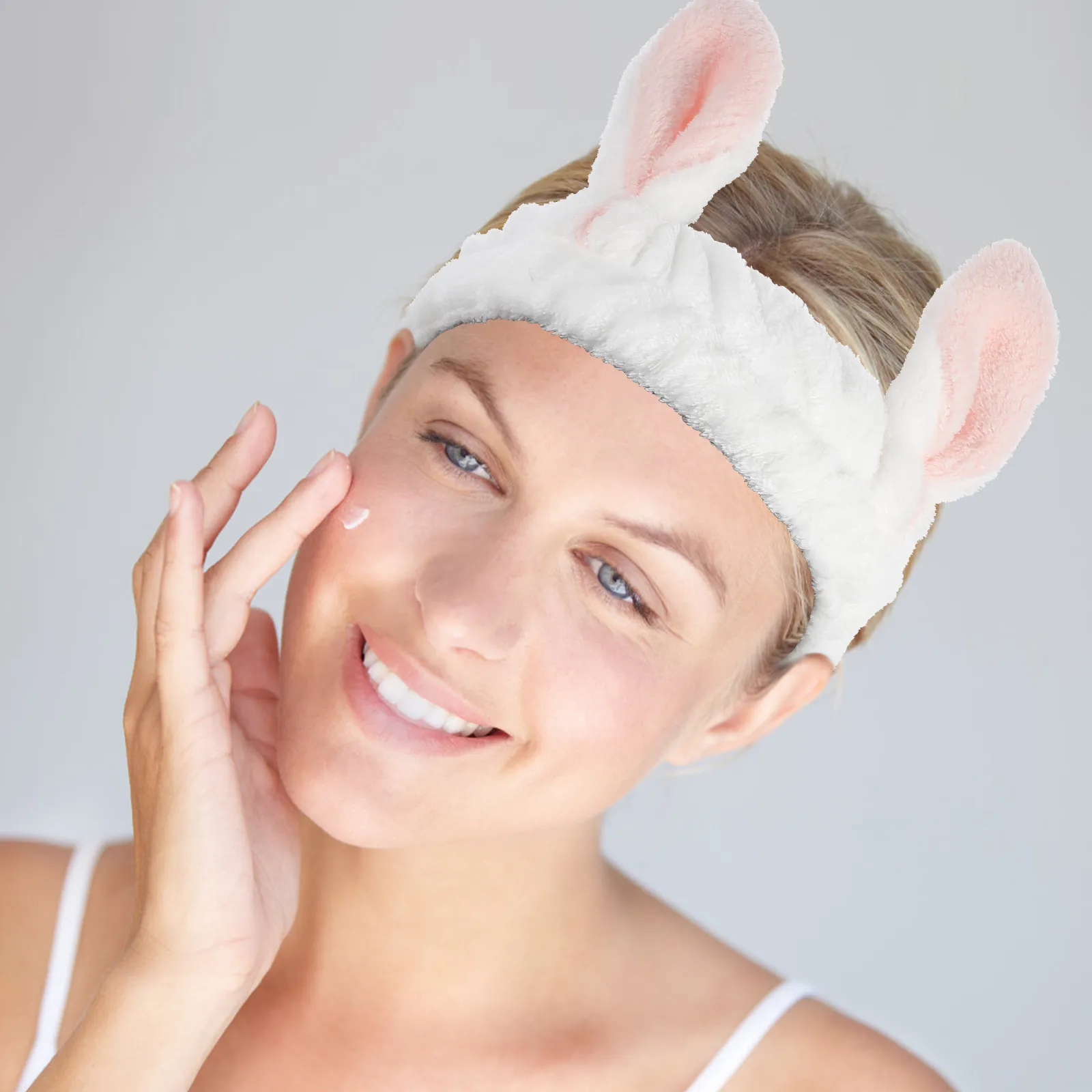 4Pcs Washing Hair Bands Makeup Headbands Elastic Spa Hairband Towel for Face Cleansing Makeup Removal and Morning Jog
4Pcs Washing Hair Bands Makeup Headbands Elastic Spa Hairband Towel for Face Cleansing Makeup Removal and Morning Jog