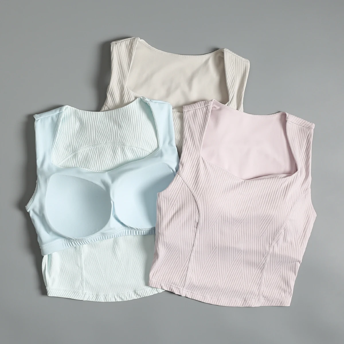 Integrated sports bra for women in summer high-intensity running training quick-drying underwear yoga fitness vest wear outside
Integrated sports bra for women in summer high-intensity running training quick-drying underwear yoga fitness vest wear outside
