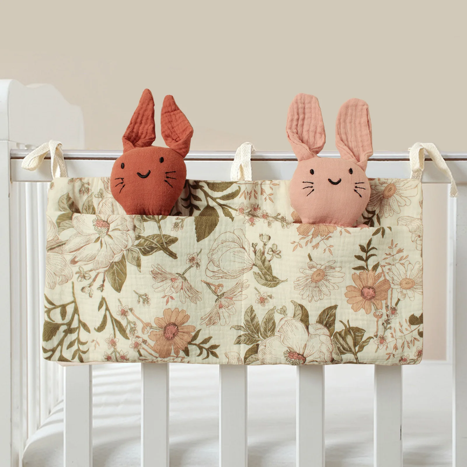 Новая прикроватная сумка для подгузников для младенцев, милая детская одноразовая сумка для хранения подгузников, сумка для маленьких мальчиков и девочек, тележка для бутылочек, подвесная сумка
Новая прикроватная сумка для подгузников для младенцев, милая детская одноразовая сумка для хранения подгузников, сумка для маленьких мальчиков и девочек, тележка для бутылочек, подвесная сумка