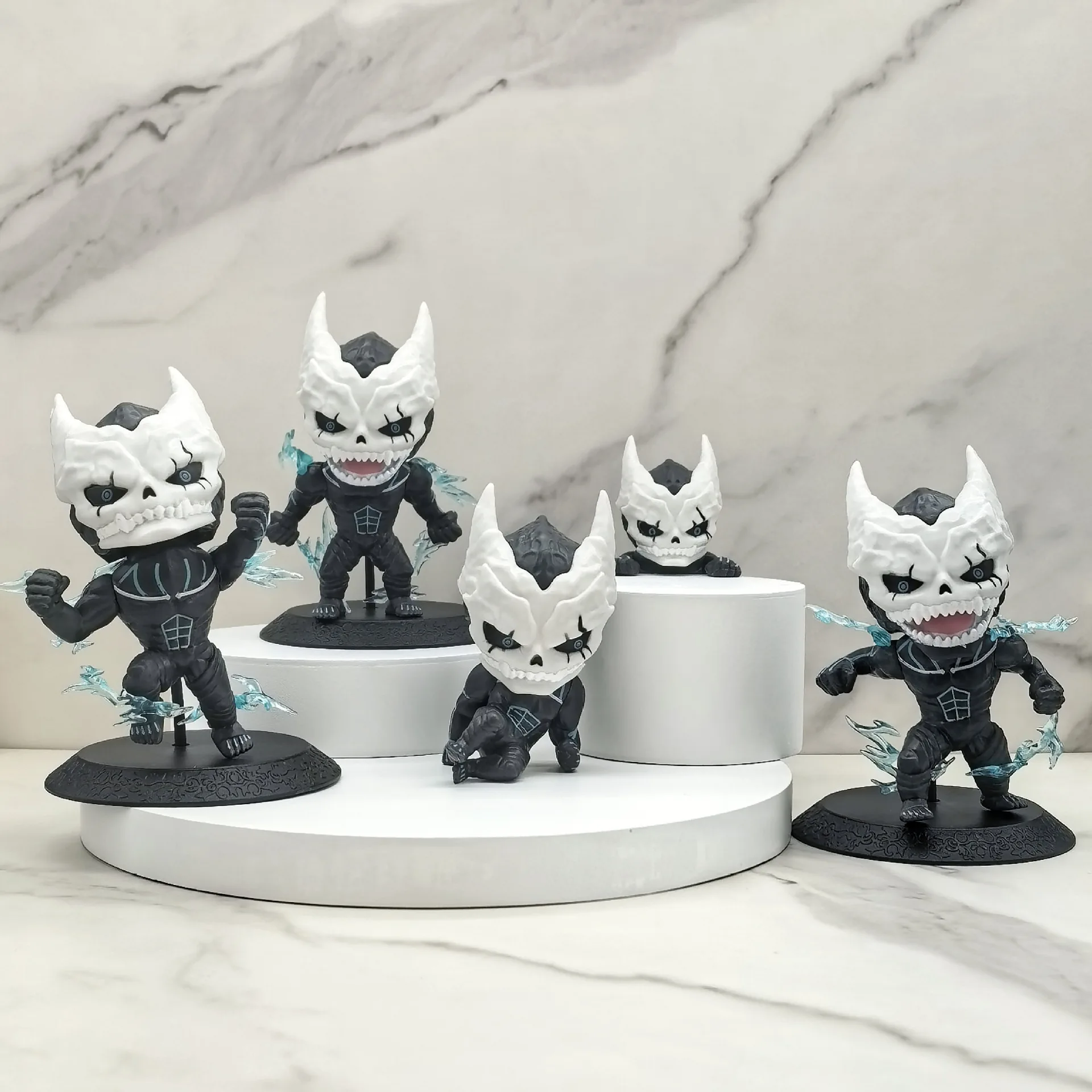 5Pcs/1Set 6CM Anime kaiju No.8 Hibino Kafka Figure Monster Anime Model Toy Gift Collection Action Figure Desktop Car Decorations
5Pcs/1Set 6CM Anime kaiju No.8 Hibino Kafka Figure Monster Anime Model Toy Gift Collection Action Figure Desktop Car Decorations