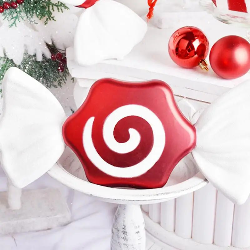 Christmas Decorations Stage Wedding Props Red and White Hand-painted Christmas Candy Pendant
Christmas Decorations Stage Wedding Props Red and White Hand-painted Christmas Candy Pendant