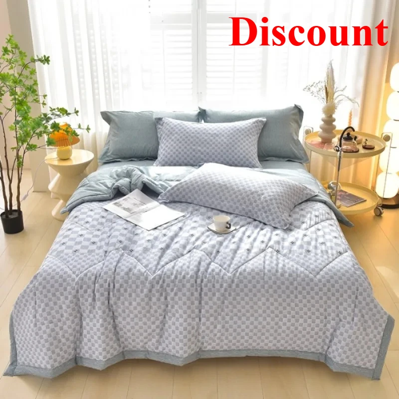 Simple printing fashion single summer quilt air conditioner quilt Xia Liang quilt single piece without pillowcase
Simple printing fashion single summer quilt air conditioner quilt Xia Liang quilt single piece without pillowcase