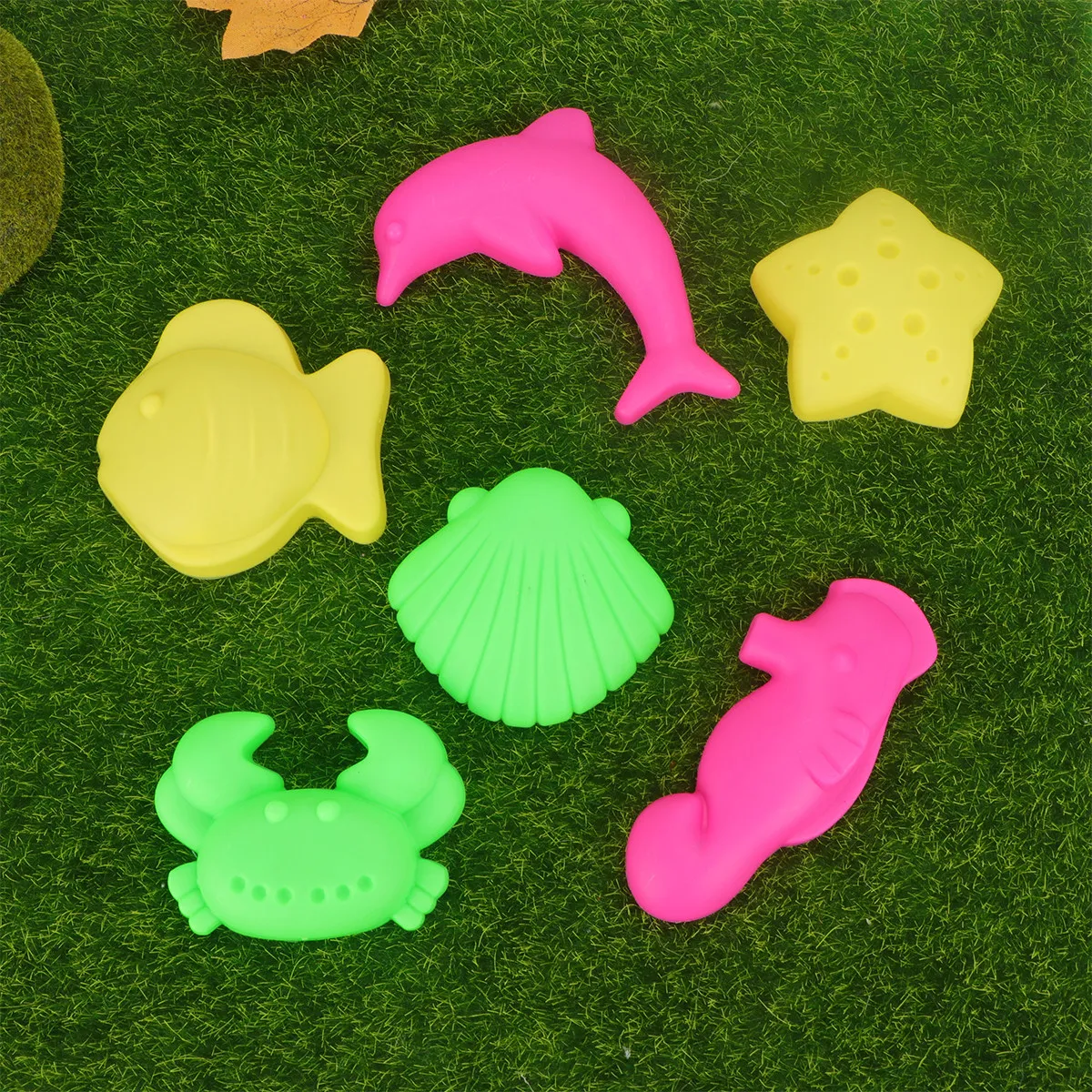 64Pcs Sand Molds Set Cute Cartoon Space Theme Plasticine Moulds for Beach Sandbox Park Garden Creative Play Fine Workmanship
64Pcs Sand Molds Set Cute Cartoon Space Theme Plasticine Moulds for Beach Sandbox Park Garden Creative Play Fine Workmanship
