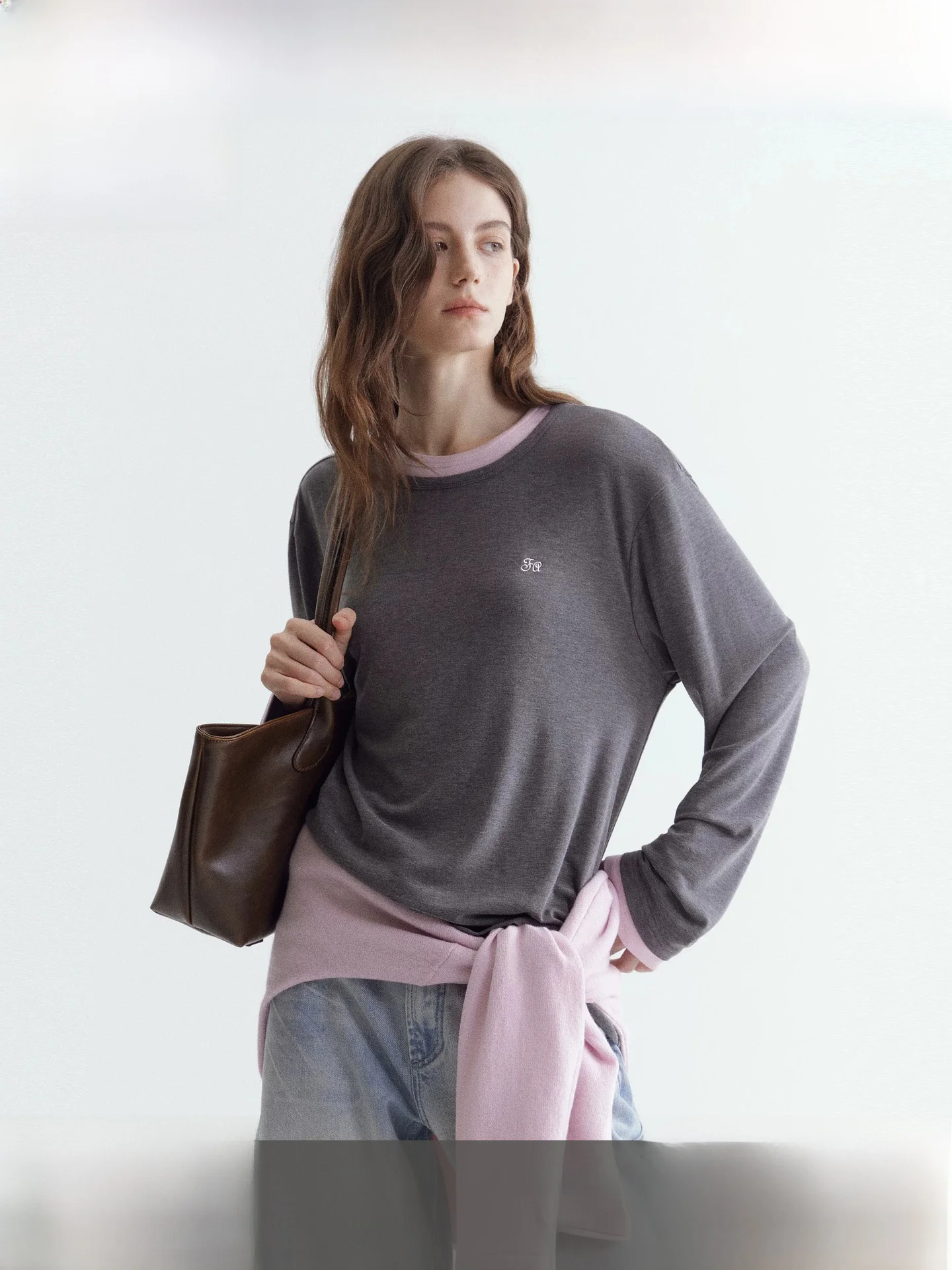 Fano Lazy Layering Fake Two-Piece T-Shirt Women's Spring Versatile Design Embroidered Color Block Long Sleeve Top
Fano Lazy Layering Fake Two-Piece T-Shirt Women's Spring Versatile Design Embroidered Color Block Long Sleeve Top