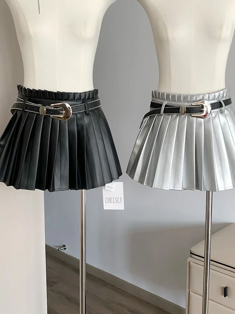 Japanese Preppy Style Pleated Skirt Women Wrap Hip High Waist A-Line Skirt Kawaii Girls JK Uniform With Belt Harajuku Streetwear
Japanese Preppy Style Pleated Skirt Women Wrap Hip High Waist A-Line Skirt Kawaii Girls JK Uniform With Belt Harajuku Streetwear