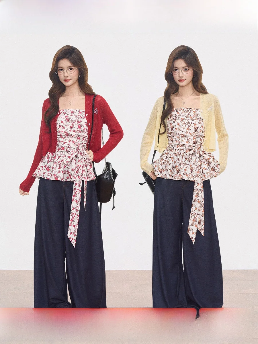 WESTAYONE Knitted Sun Protection Cardigan Women's Korean Style Floral Halter Dress Top Denim Wide Leg Pants Fashion Set
WESTAYONE Knitted Sun Protection Cardigan Women's Korean Style Floral Halter Dress Top Denim Wide Leg Pants Fashion Set