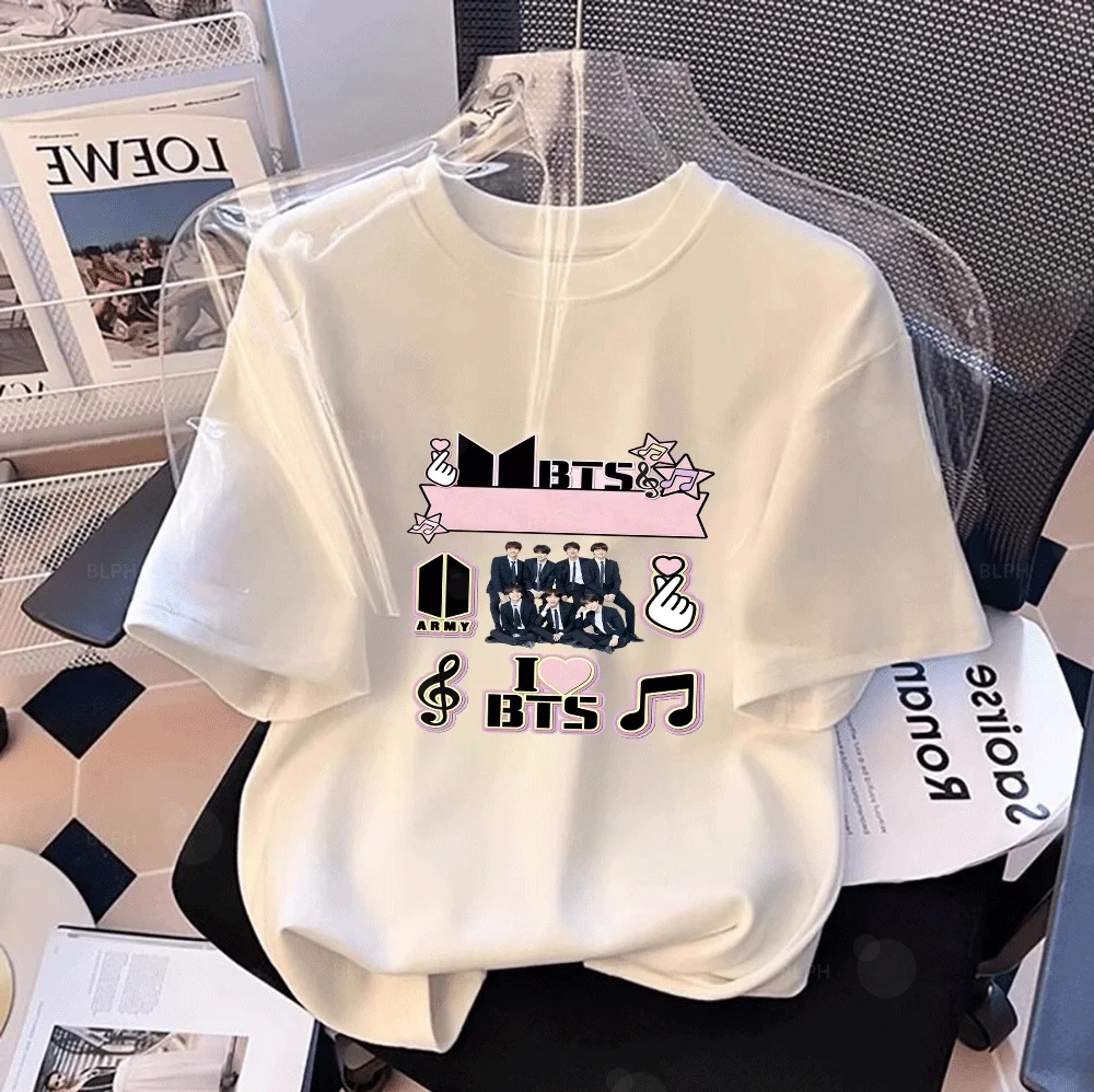 Family Matching Hoodies BTS Jersey Casual Kpop Style Parent-child Sweatshirts Comfortable Long Sleeve Pullover Tops for Adults
Family Matching Hoodies BTS Jersey Casual Kpop Style Parent-child Sweatshirts Comfortable Long Sleeve Pullover Tops for Adults
