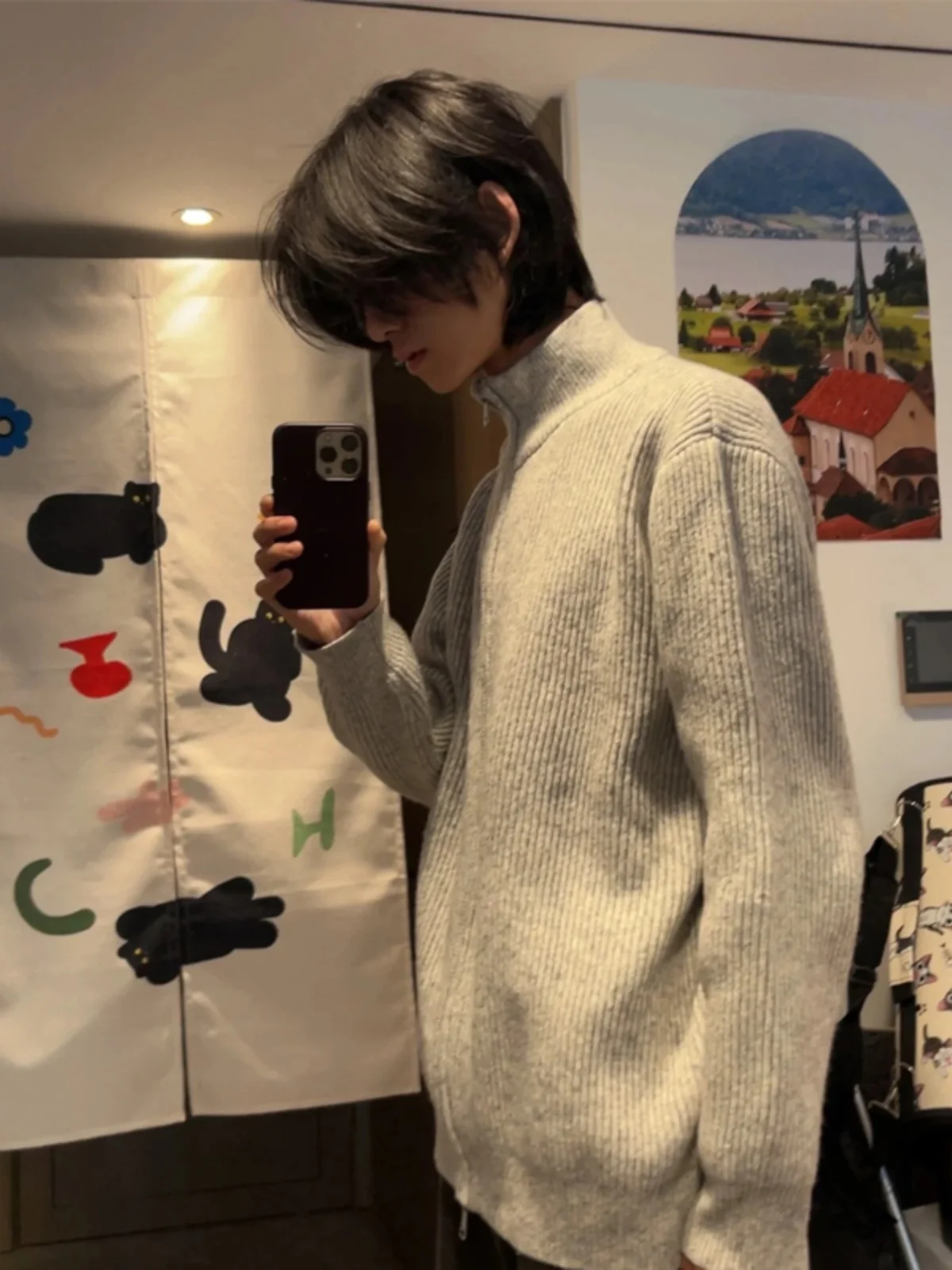 Серый вязаный кардиган-свитер мужской зимний в японском стиле ретро с воротником-стойкой, шерстяной трикотаж оверсайз, верхняя одежда
Серый вязаный кардиган-свитер мужской зимний в японском стиле ретро с воротником-стойкой, шерстяной трикотаж оверсайз, верхняя одежда