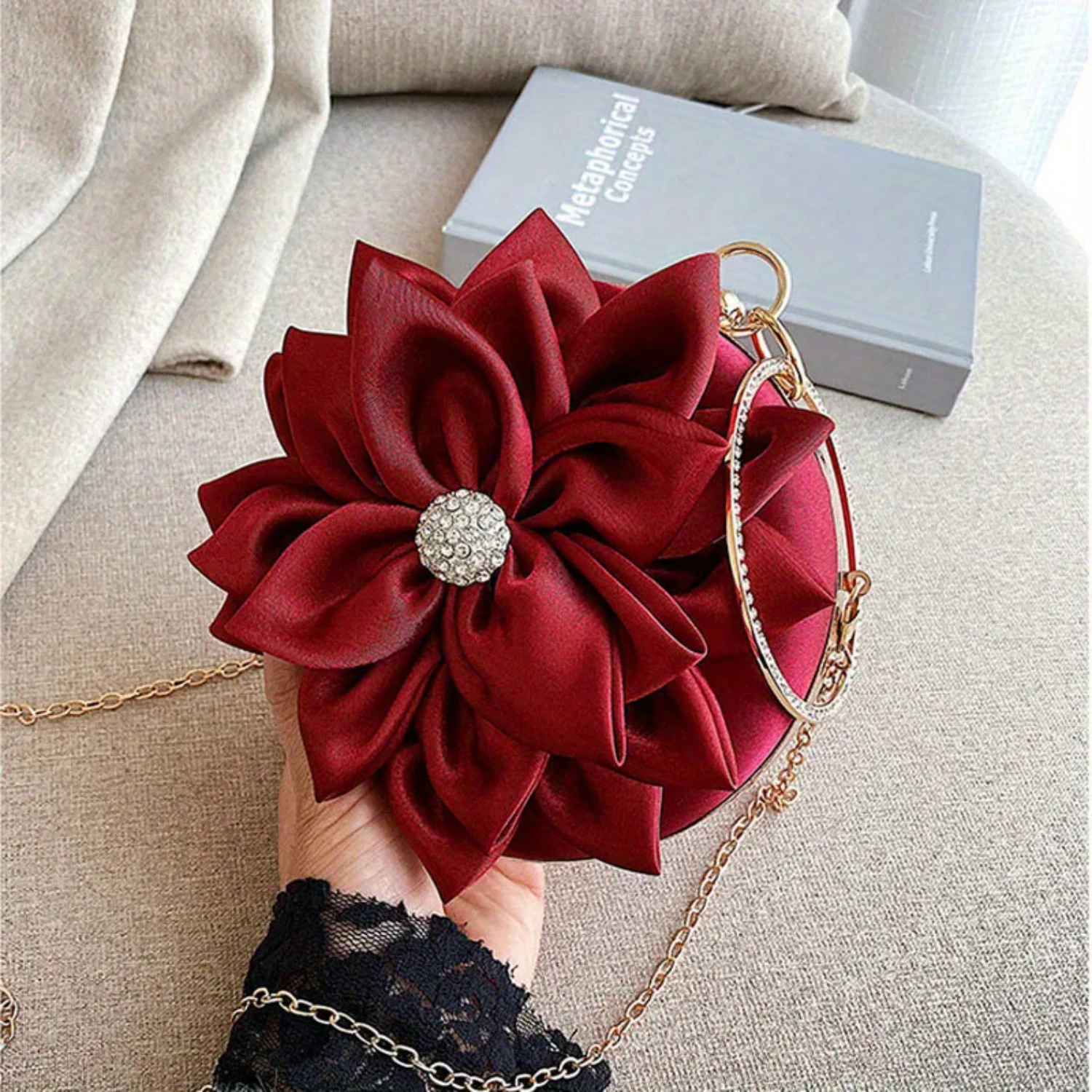 Radiant Flower Accent Clutch Purse - Glamorous Evening Handbag for Women - Stylish Round Design with Chain Strap - Perfect for W
Radiant Flower Accent Clutch Purse - Glamorous Evening Handbag for Women - Stylish Round Design with Chain Strap - Perfect for W