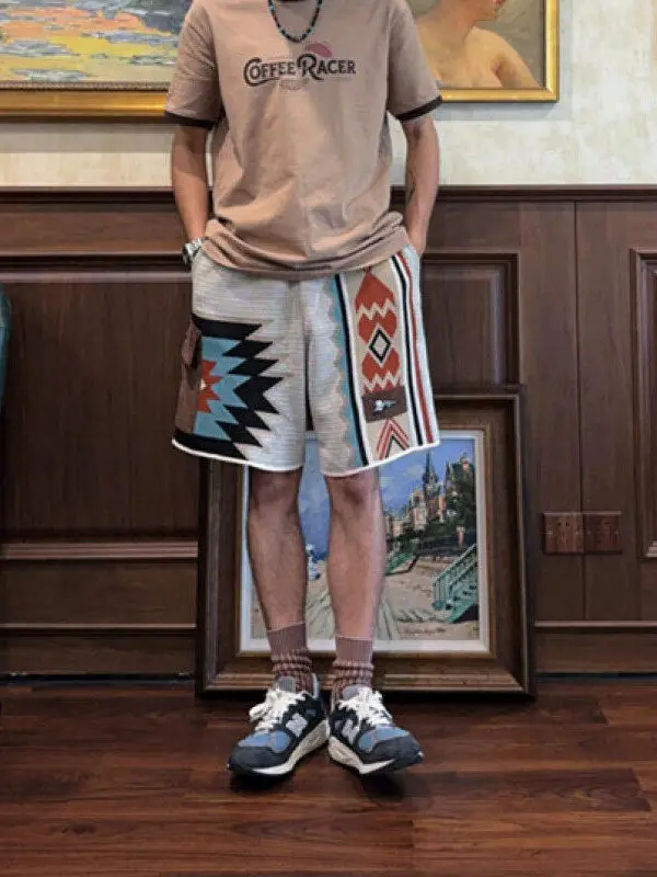Мужские летние шорты в стиле ретро Навахо, вязаные, с цветными блоками и вышивкой, этнические, с пятиточечной вышивкой, для активного отдыха, пляжные, молодежные, повседневные
Мужские летние шорты в стиле ретро Навахо, вязаные, с цветными блоками и вышивкой, этнические, с пятиточечной вышивкой, для активного отдыха, пляжные, молодежные, повседневные