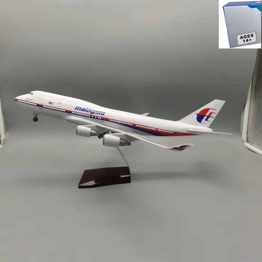 Новый 47 см Малайзийский авиакомпания B747 с легкой литой под давлением модель самолета из смолы, коллекция игрушек, дисплей, подарки, украшение для фанатов
Новый 47 см Малайзийский авиакомпания B747 с легкой литой под давлением модель самолета из смолы, коллекция игрушек, дисплей, подарки, украшение для фанатов