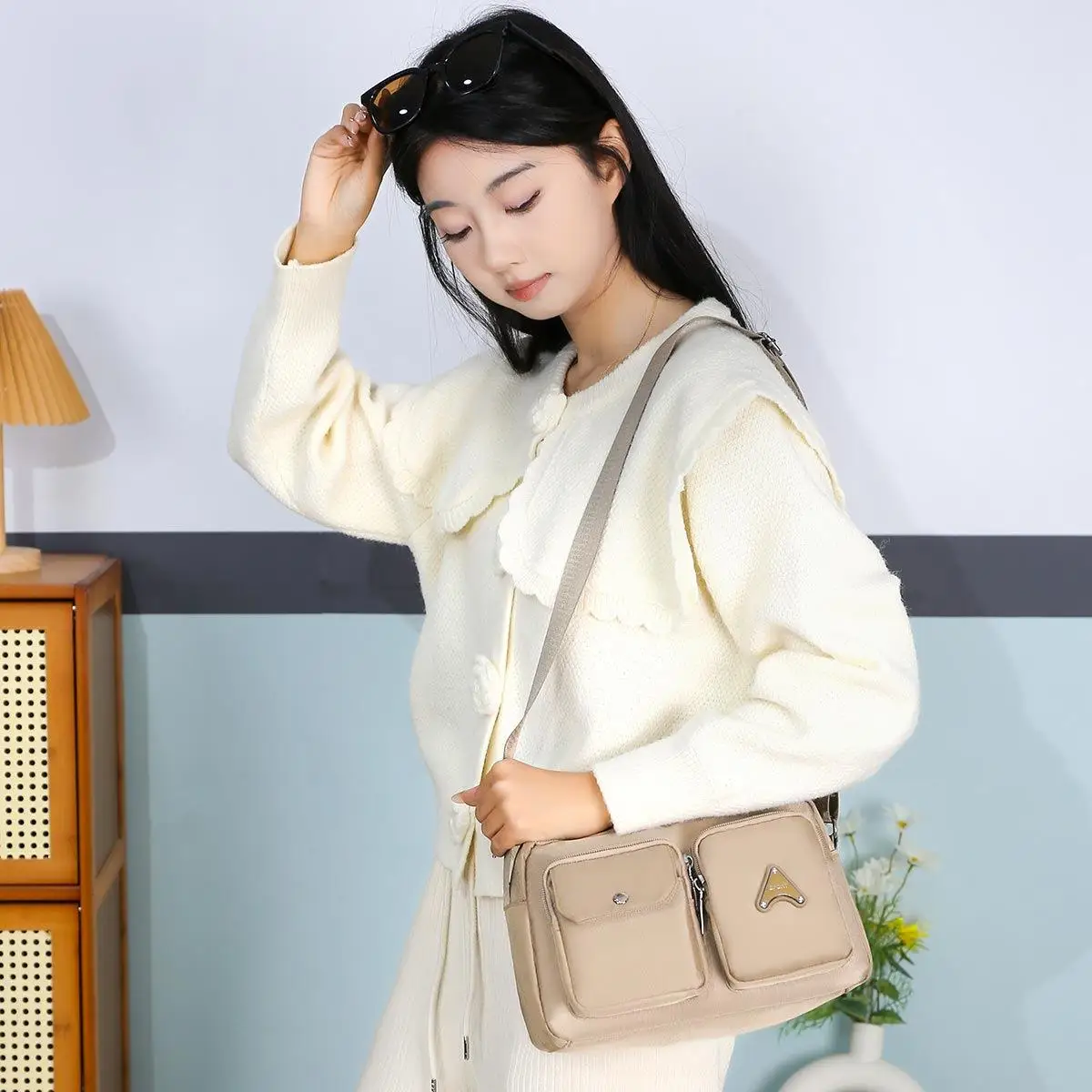 AS910 Small Bag Women's 2025 New Trendy Casual Cloth Bag Women's Commuting Foreign Style Small Square Bag
AS910 Small Bag Women's 2025 New Trendy Casual Cloth Bag Women's Commuting Foreign Style Small Square Bag