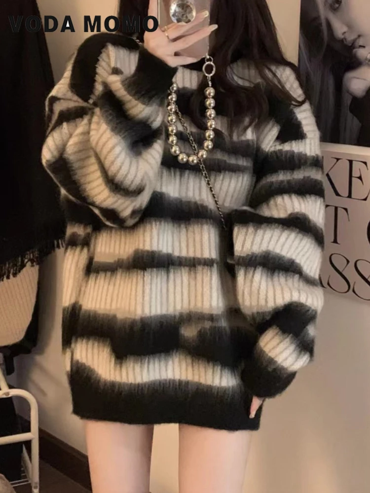 Women Soft 2023 Autumn Winter Loose Vintage Knit Top Glutinous Stripes Gentle Style O-Neck Long Sleeve Thicken Pullover Sweater
Women Soft 2023 Autumn Winter Loose Vintage Knit Top Glutinous Stripes Gentle Style O-Neck Long Sleeve Thicken Pullover Sweater