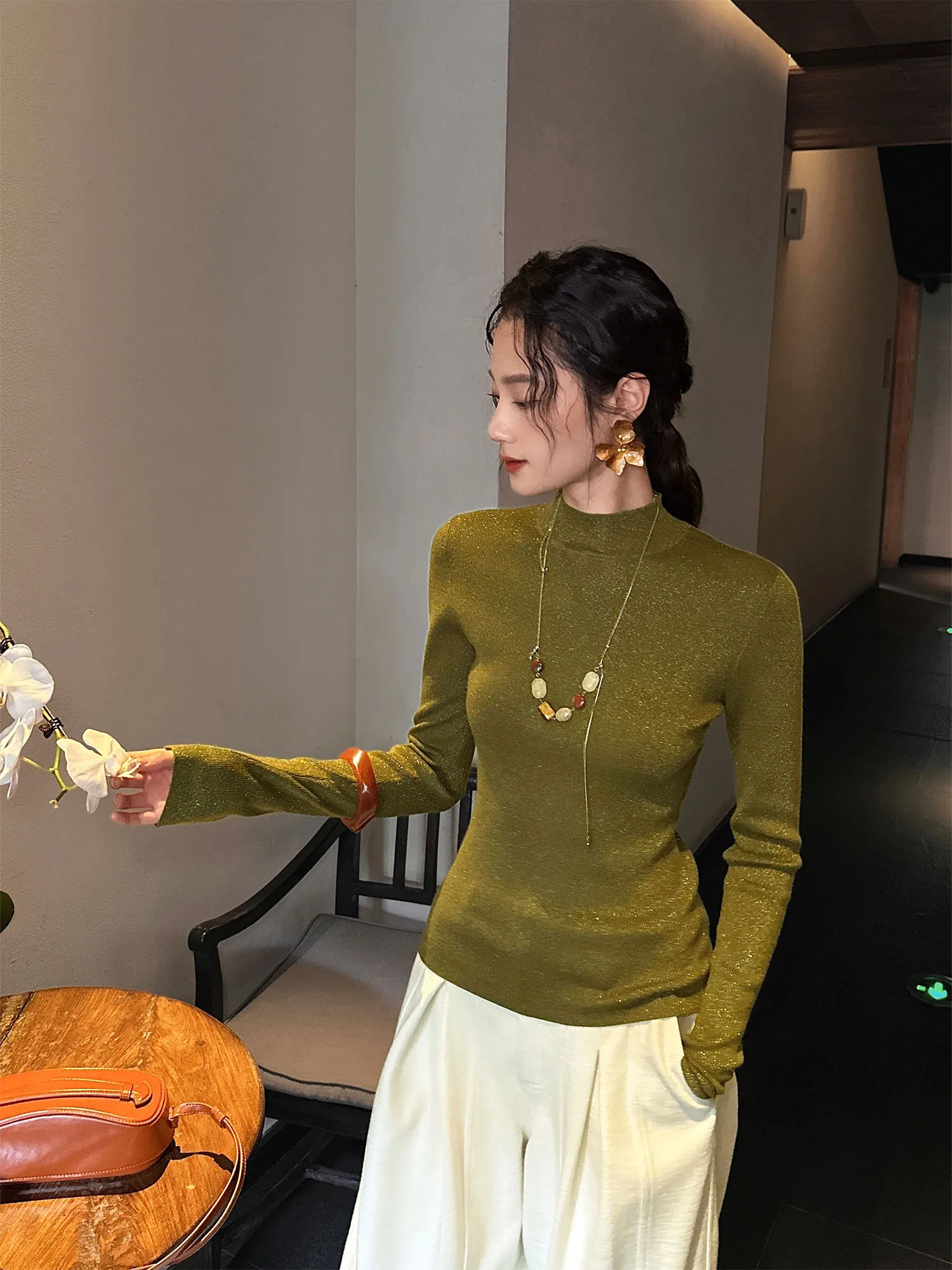 Sanji Bla Flower Woolen Knitted Sweater Women's Base Layer Inner Wear Trendy 2025 New Sle Camere Blend Comfortable Fit
Sanji Bla Flower Woolen Knitted Sweater Women's Base Layer Inner Wear Trendy 2025 New Sle Camere Blend Comfortable Fit