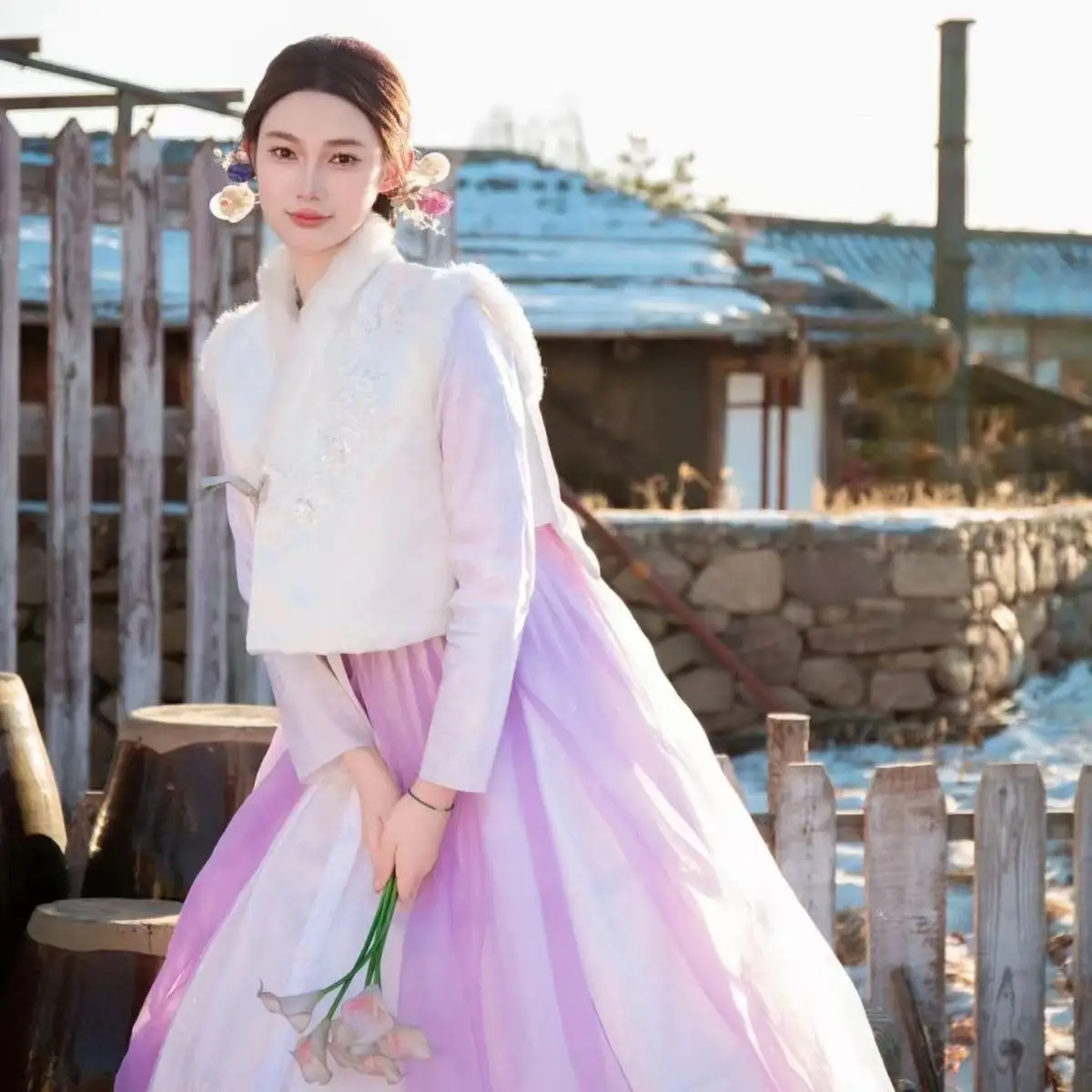 Thicken Cotton Hanbok Vest Women Traditional Korean Sleeveless Coat High-end Yanji Travel Photography Loose Tops Female Hanbok
Thicken Cotton Hanbok Vest Women Traditional Korean Sleeveless Coat High-end Yanji Travel Photography Loose Tops Female Hanbok