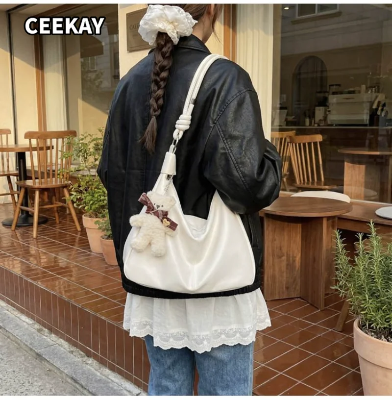 CEEKAY Women's Hobo Bag Cream White Soft PU Leather Large Shoulder Handbag Plush Bear Knotted Strap Daily Commute Casual Sweet
CEEKAY Women's Hobo Bag Cream White Soft PU Leather Large Shoulder Handbag Plush Bear Knotted Strap Daily Commute Casual Sweet