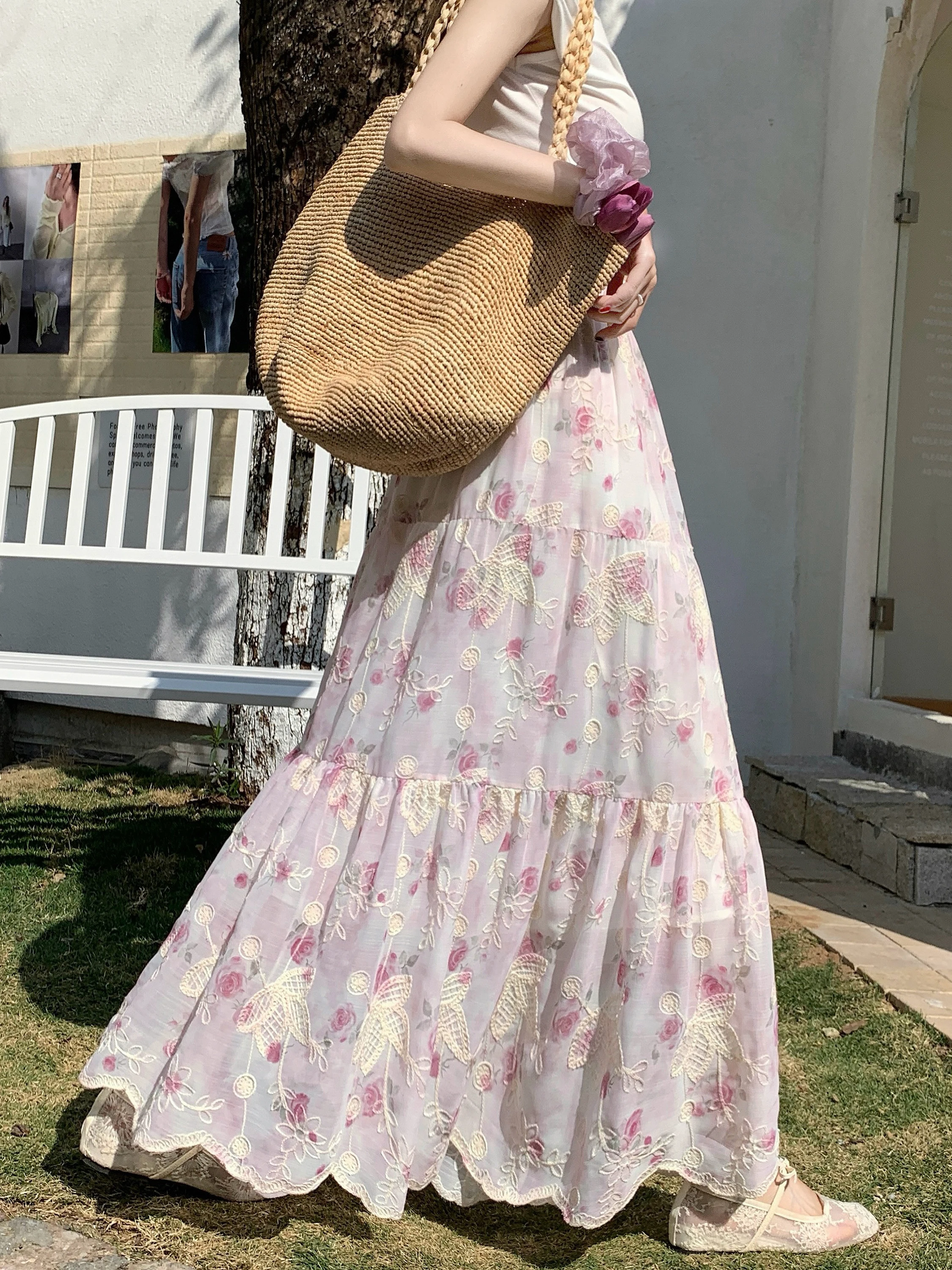High Waist A-Line Midi Skirt Embroidered Floral Print Casual Commute Style Long Female Half Skirt Summer New Arrival
High Waist A-Line Midi Skirt Embroidered Floral Print Casual Commute Style Long Female Half Skirt Summer New Arrival