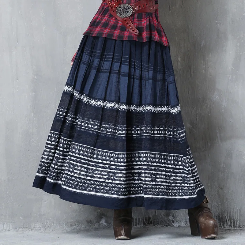 Women's Clothing Skirts Spring Summer New Embroidered Ethnic Style Striped Patchwork Pleated Skirt
Women's Clothing Skirts Spring Summer New Embroidered Ethnic Style Striped Patchwork Pleated Skirt