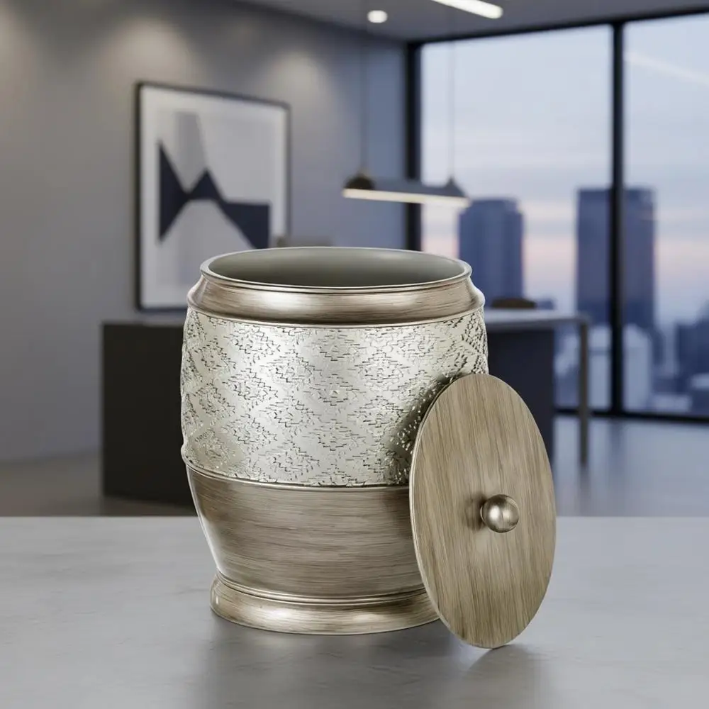 Brushed Silver Oval Trash Can with Lid, 1.26 Gal / 4.8L, Small Bathroom Waste Basket for Decorative Use
Brushed Silver Oval Trash Can with Lid, 1.26 Gal / 4.8L, Small Bathroom Waste Basket for Decorative Use