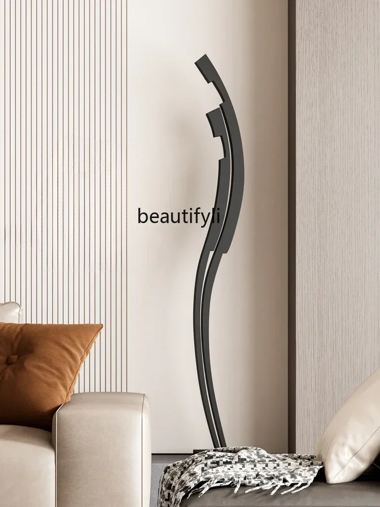 Floor-to-ceiling sculpture ornaments slender in the entrance of the living room creative decorations for model houses
Floor-to-ceiling sculpture ornaments slender in the entrance of the living room creative decorations for model houses