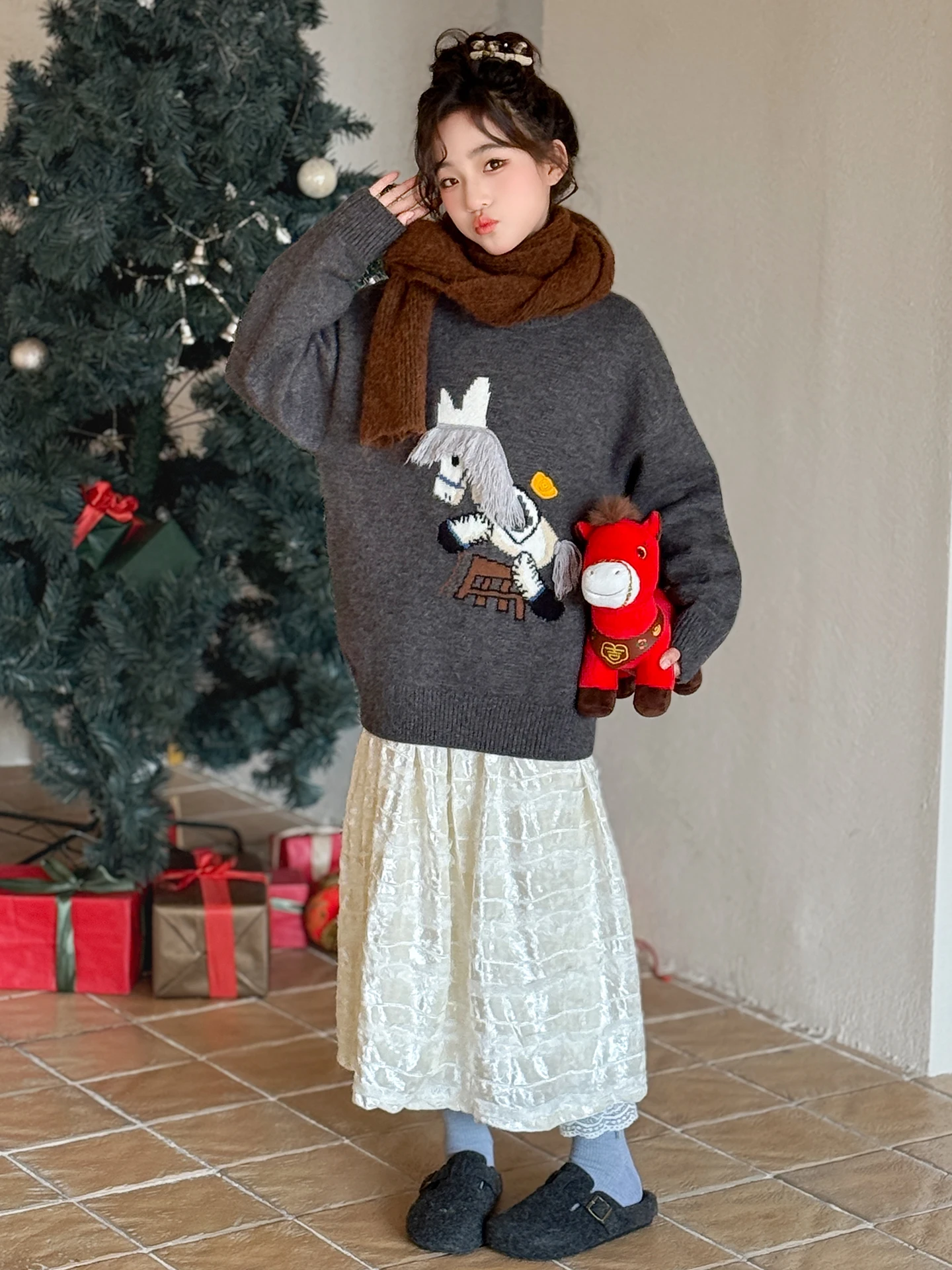 Thiened Knitted Sweater for Girls Autumn Winter Faionable Children's Wear round Ne Long Sve Base Layer Top
Thiened Knitted Sweater for Girls Autumn Winter Faionable Children's Wear round Ne Long Sve Base Layer Top