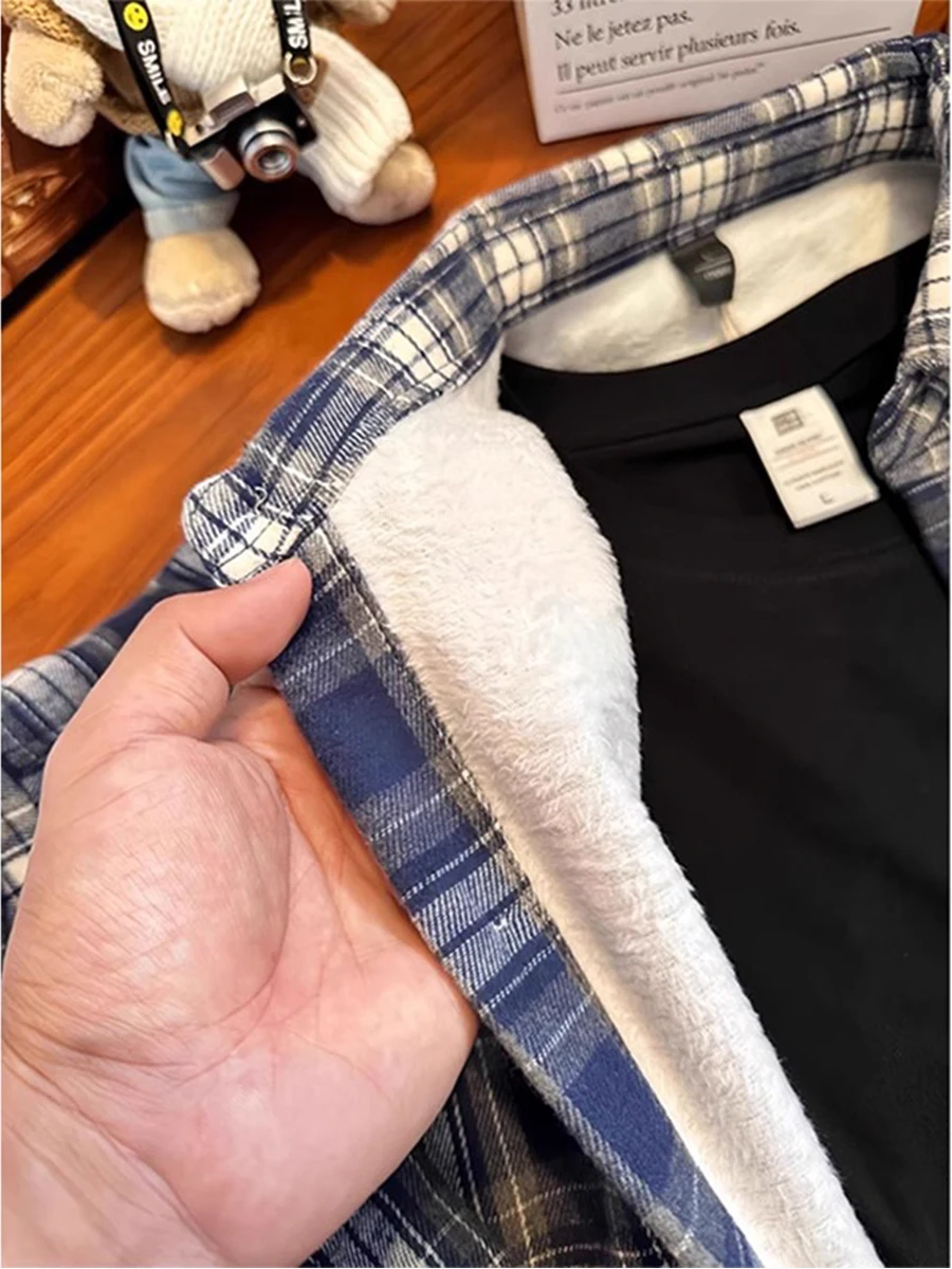 Plaid Flannel irt Men's Autumn Winter Thi Long Sve Inner Wear Vintage American Sle Youth Faion Winter Outerwear
Plaid Flannel irt Men's Autumn Winter Thi Long Sve Inner Wear Vintage American Sle Youth Faion Winter Outerwear