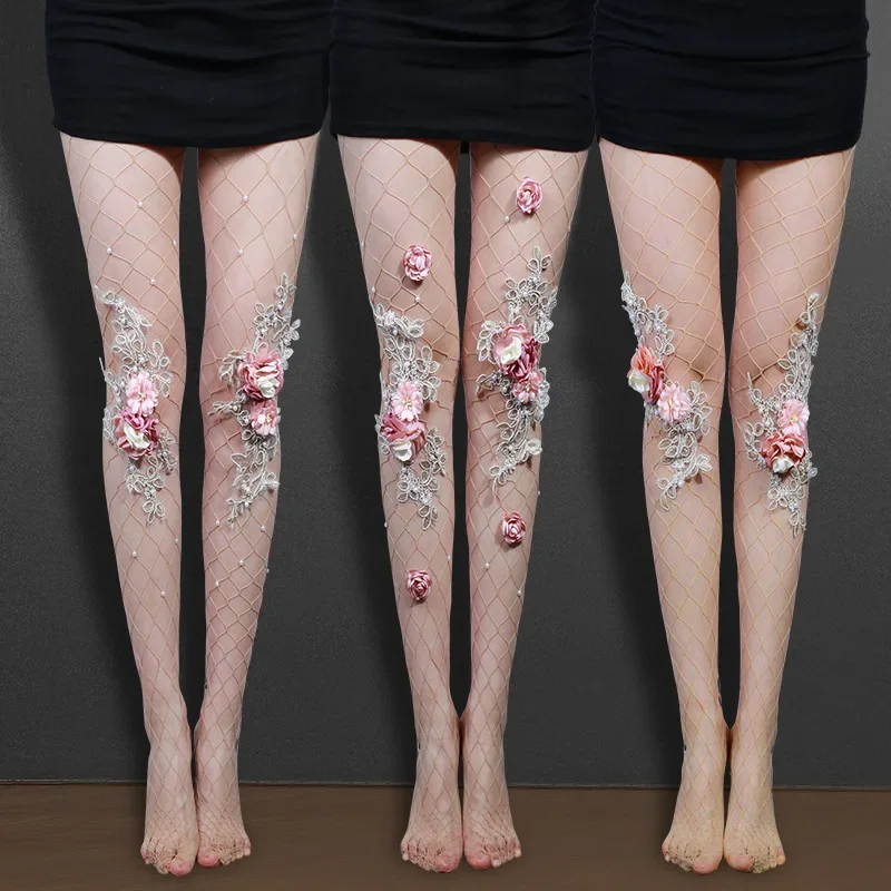 New hot diamond big net flower pearl skin tone embroidery decorative big flower women's jumpsuit big grid mesh socks
New hot diamond big net flower pearl skin tone embroidery decorative big flower women's jumpsuit big grid mesh socks