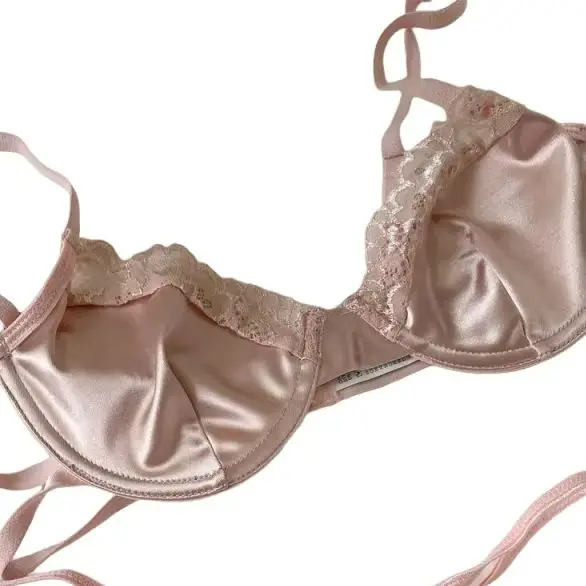 KUCLUT Satin mesh lingerie ultra-thin women large breast underwear sexy lace adjustment bra set pink female bralette
KUCLUT Satin mesh lingerie ultra-thin women large breast underwear sexy lace adjustment bra set pink female bralette