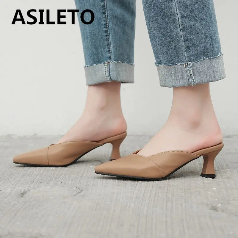 ASILETO 2025 Luxury Women Sandals Pointed Toe Slip On Strange Heels 6cm Plus Size 44 45 46 Soft Daily Female Mules 31 32 33
ASILETO 2025 Luxury Women Sandals Pointed Toe Slip On Strange Heels 6cm Plus Size 44 45 46 Soft Daily Female Mules 31 32 33