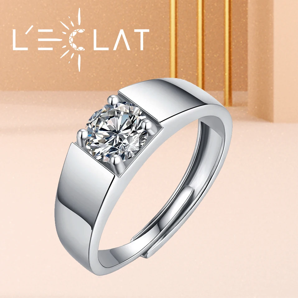 LECLAT 1 Carat Moissanite Diamond Rings For Men Original 925 Sterling Silver Luxury Men's Diamond Resizable Finger Rings
LECLAT 1 Carat Moissanite Diamond Rings For Men Original 925 Sterling Silver Luxury Men's Diamond Resizable Finger Rings
