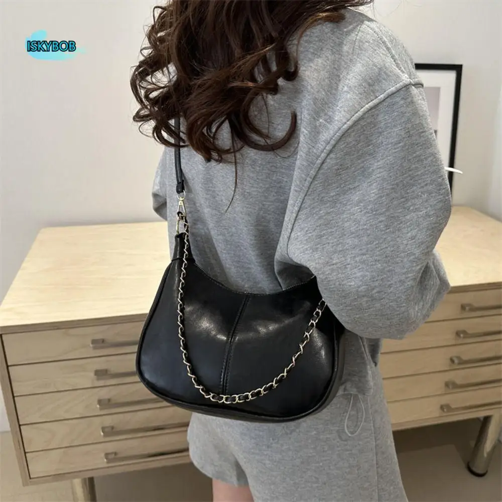 Trendy New Design PU Leather Armpit Bag Solid Color Korean Y2k Shoulder Bag Vintage Retro Women's Handbag Lady
Trendy New Design PU Leather Armpit Bag Solid Color Korean Y2k Shoulder Bag Vintage Retro Women's Handbag Lady